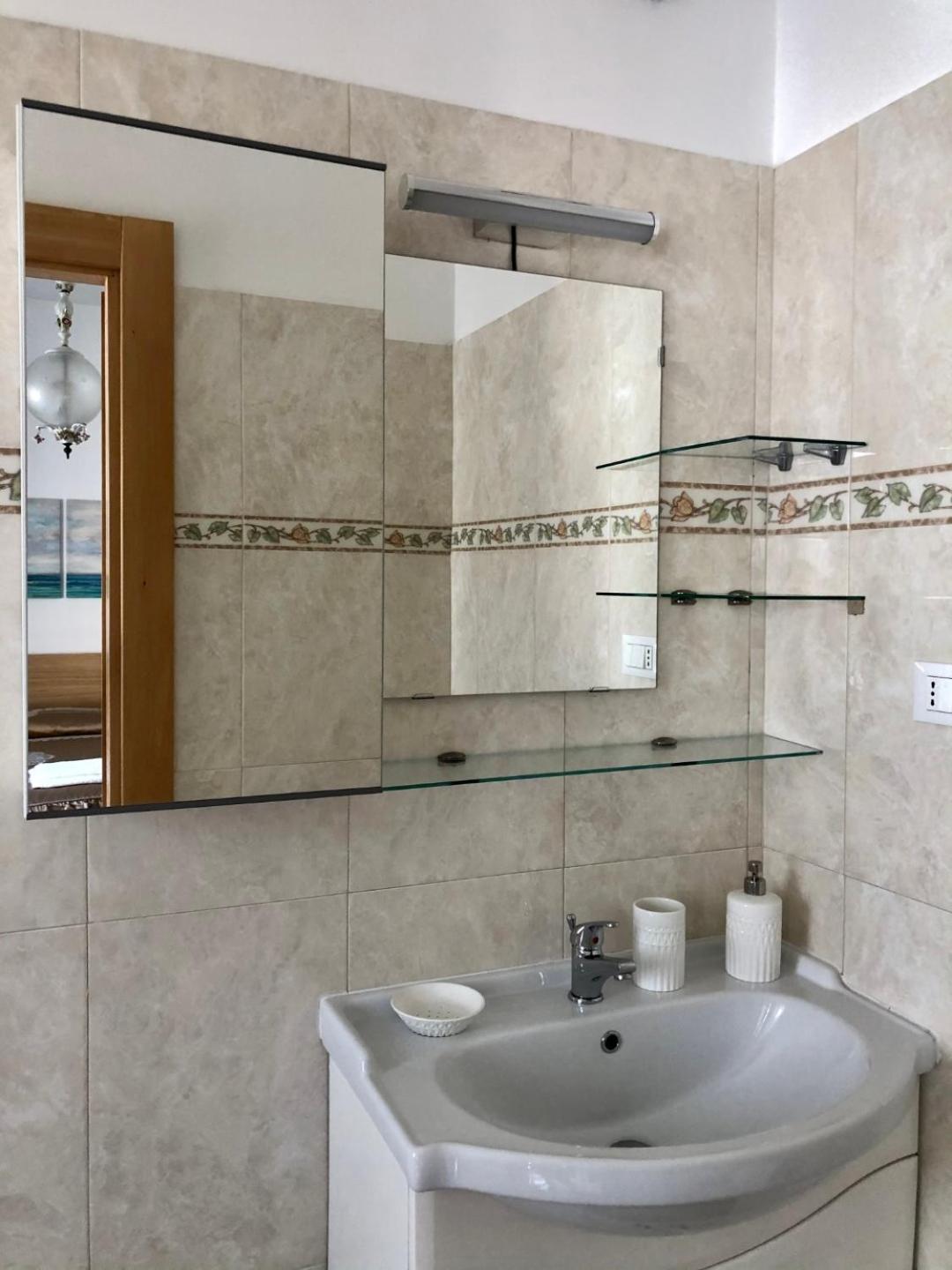 Superior Triple Room - Photo 21