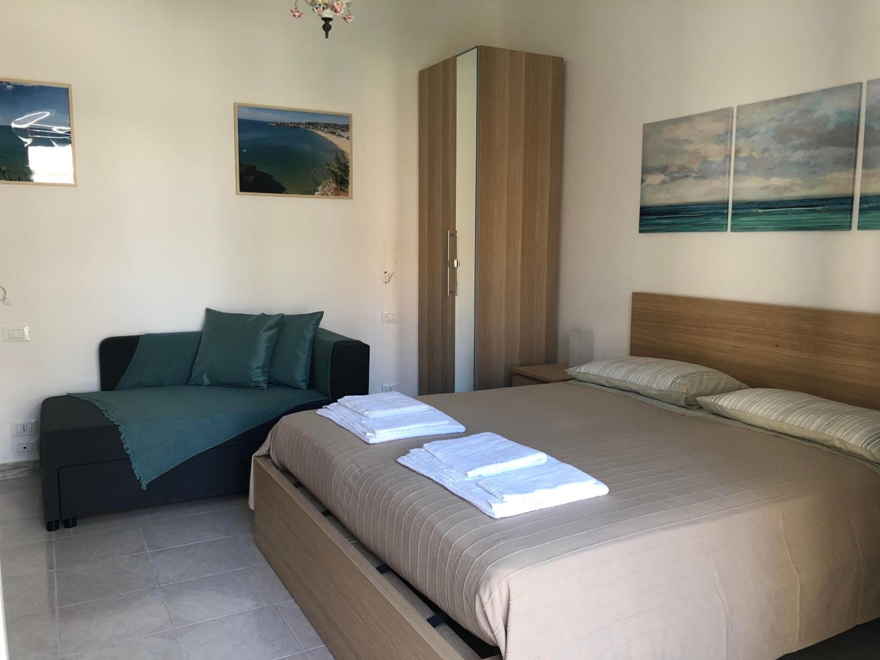Superior Triple Room - Photo 28