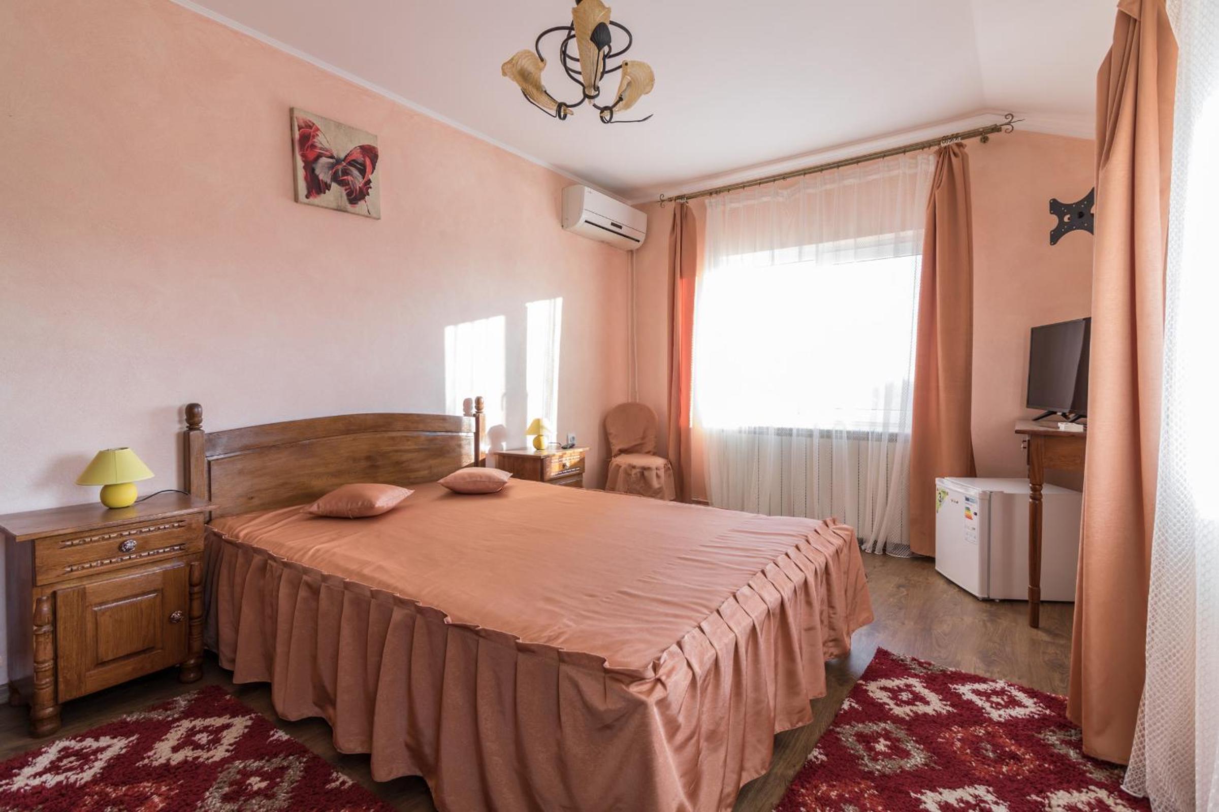 Double Room with Private External Bathroom photo 3