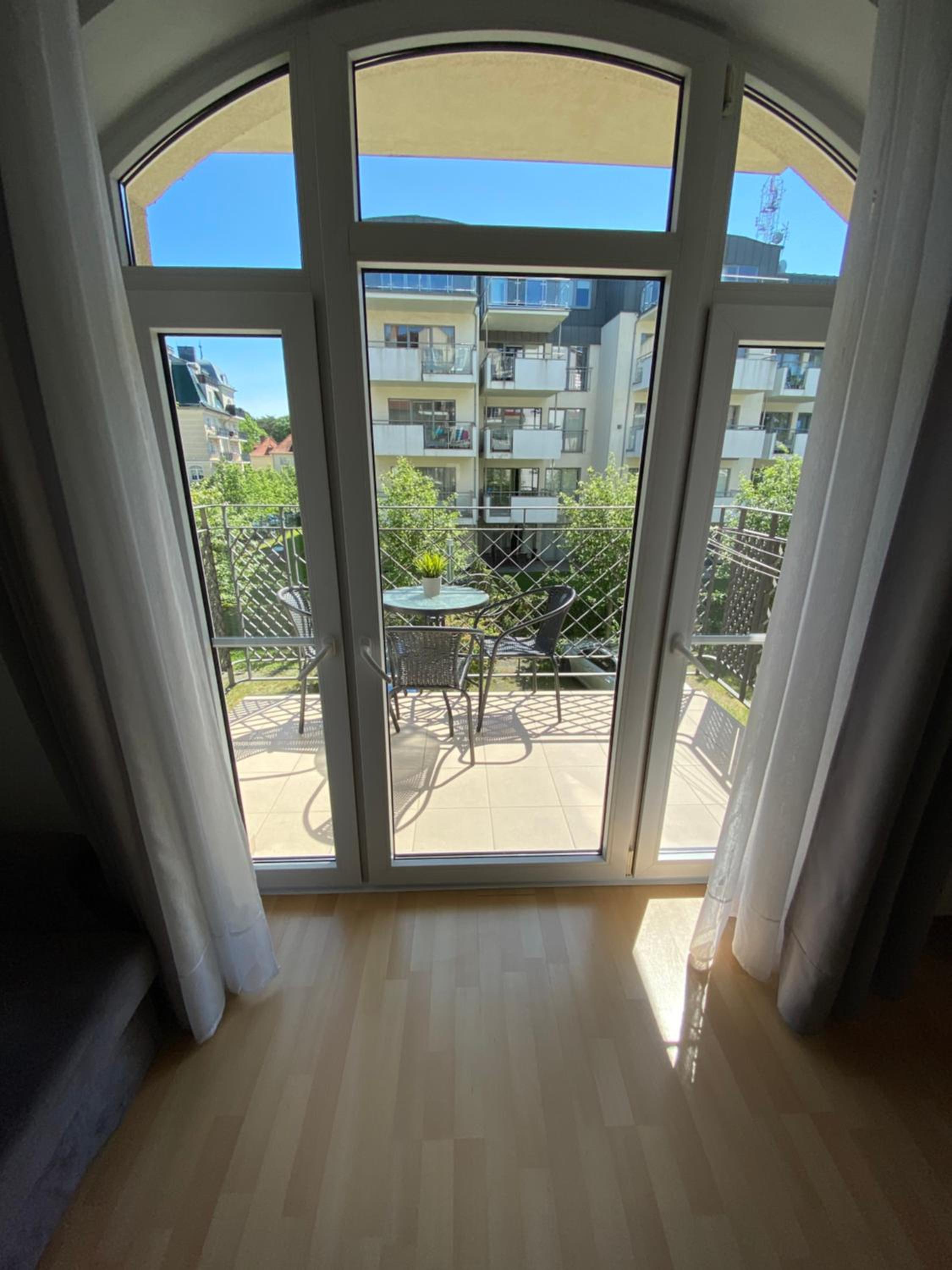 Studio Apartment - Photo 10