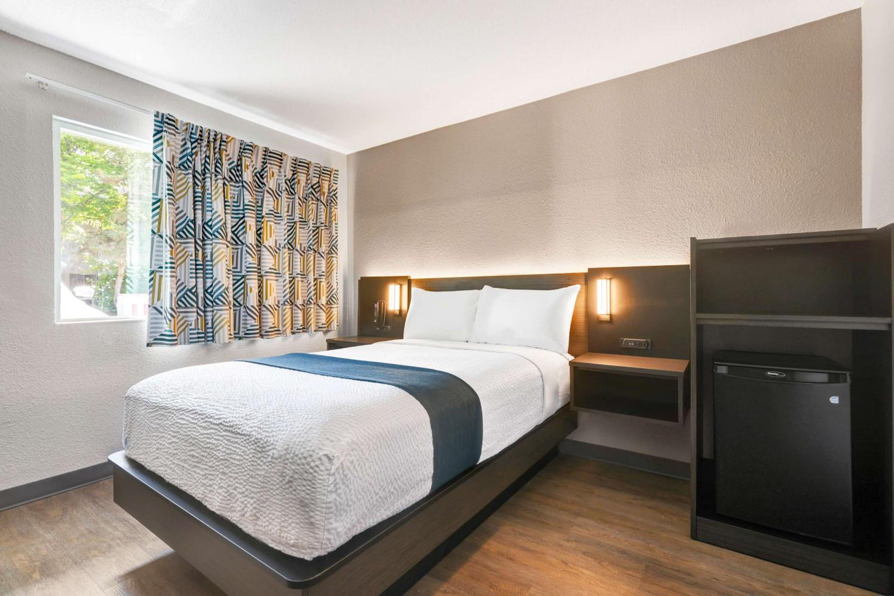 Double Room - Disability Access photo 1
