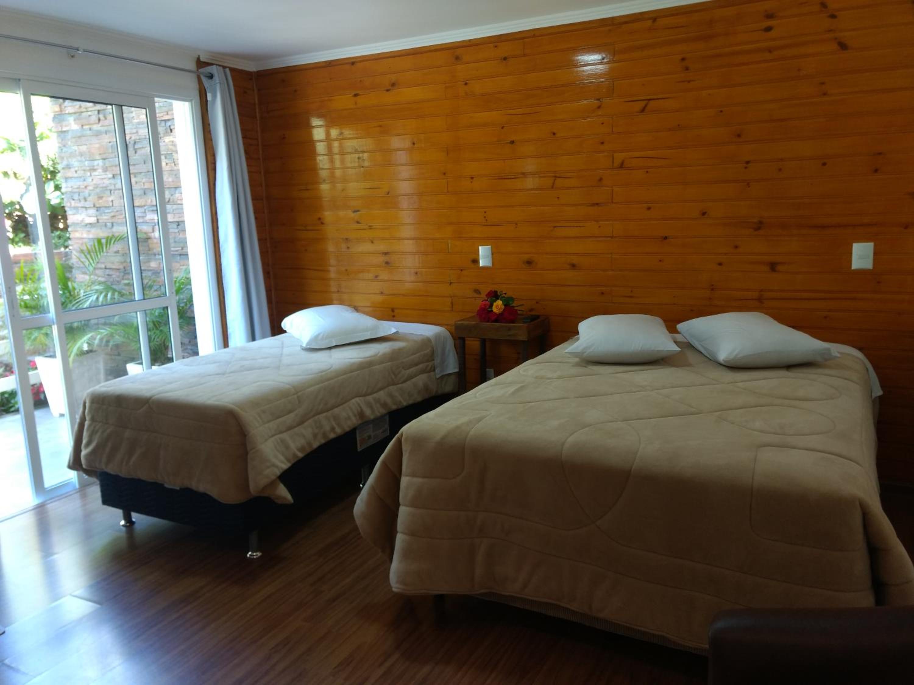 Classic Triple Room - Photo 1