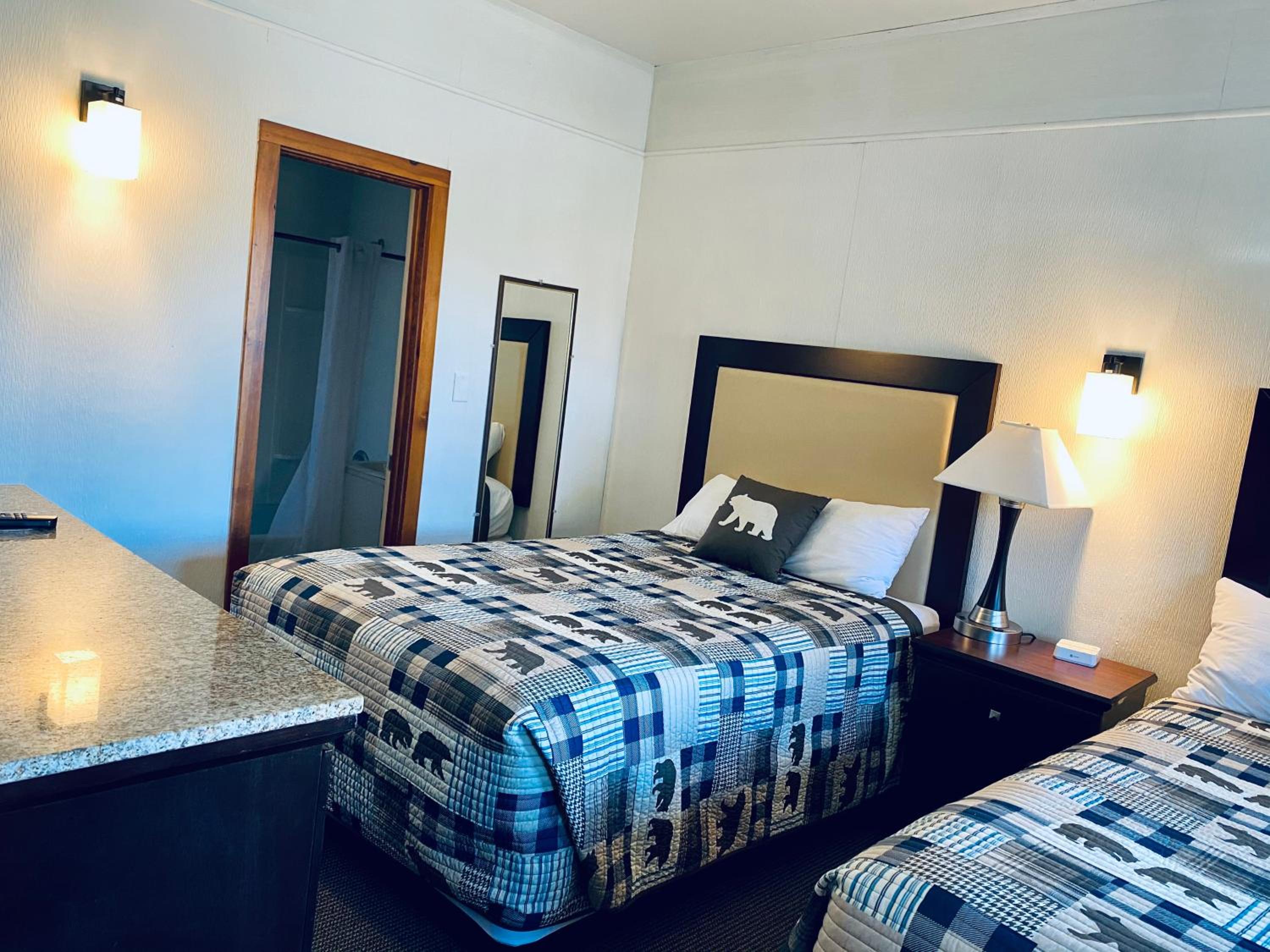 Budget Double Room photo 2