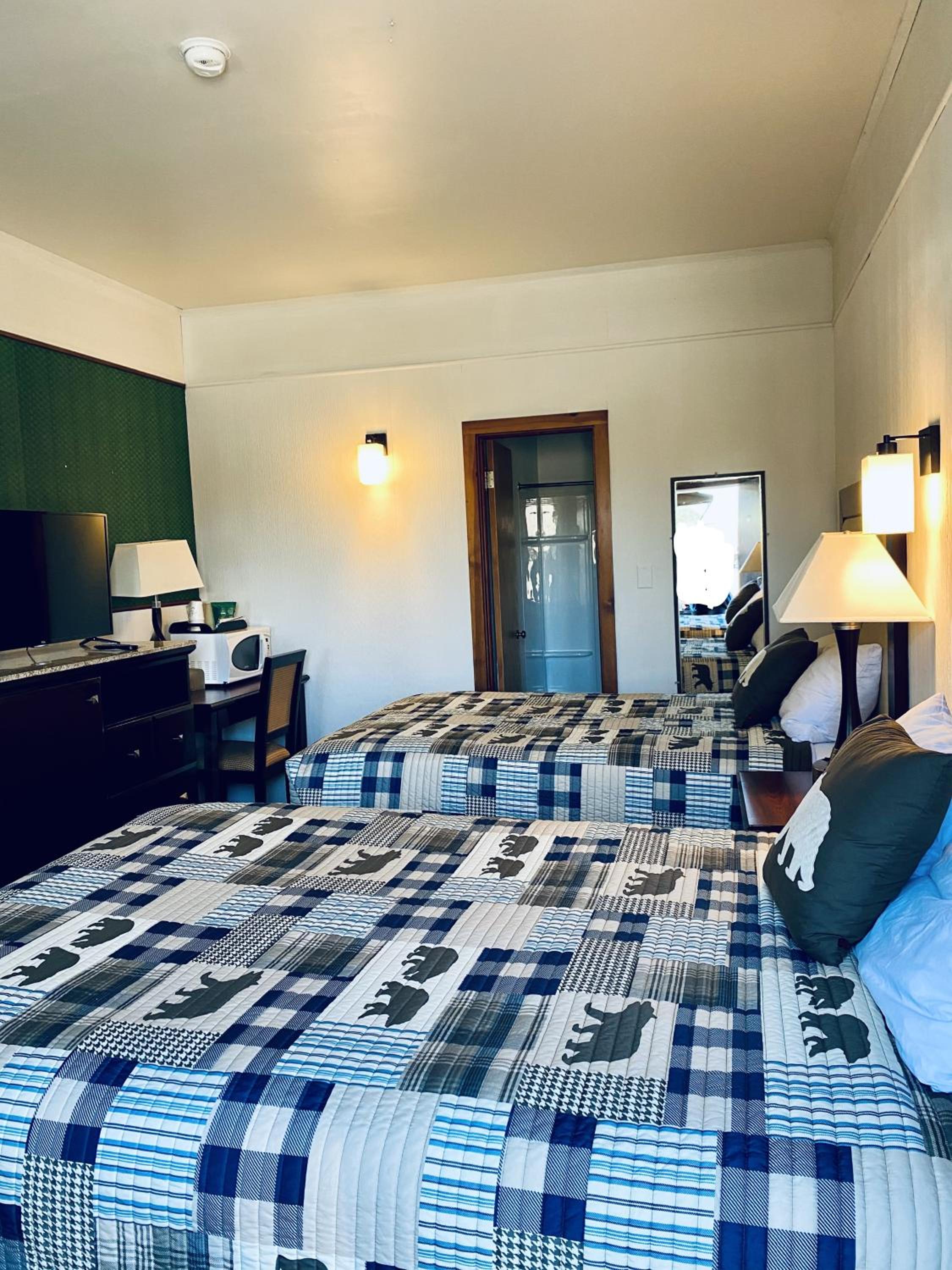 Budget Double Room photo 1