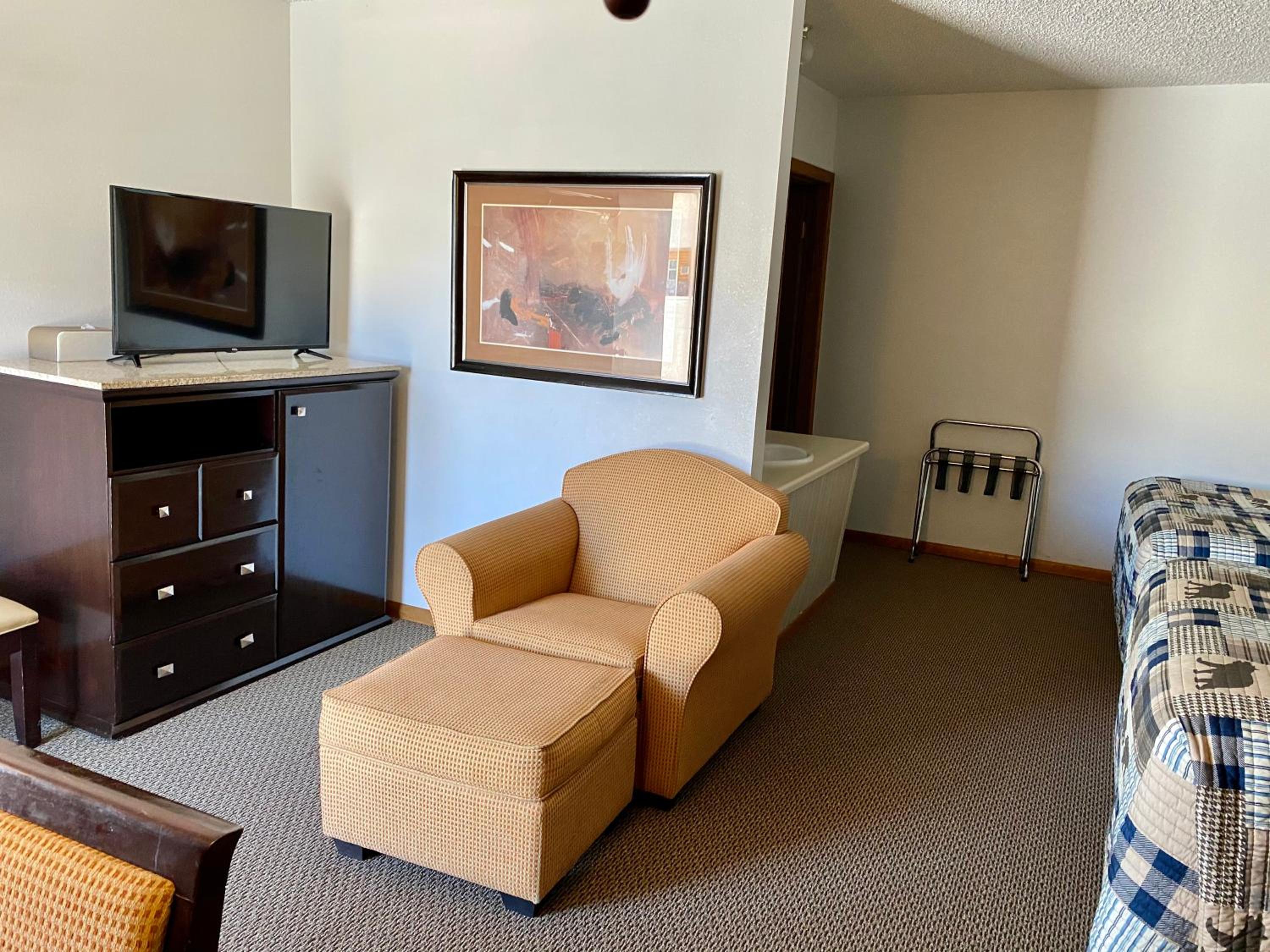 Family Room photo 2