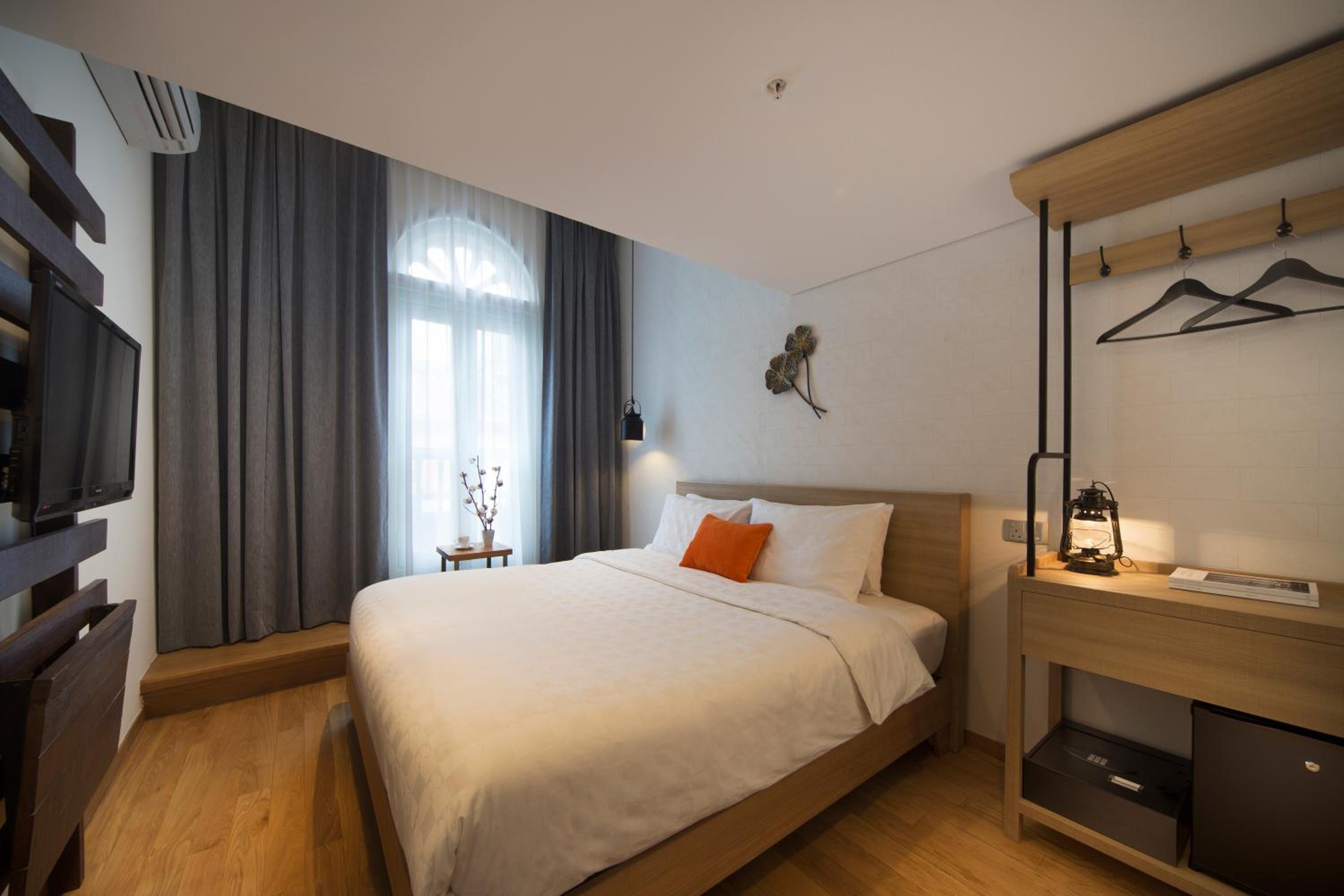 Executive King Room