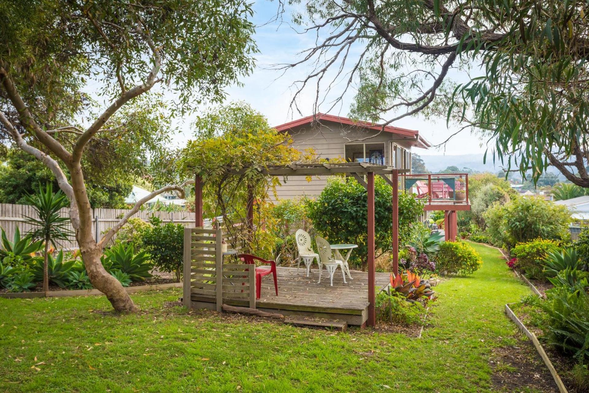 Three-Bedroom Cottage photo 3