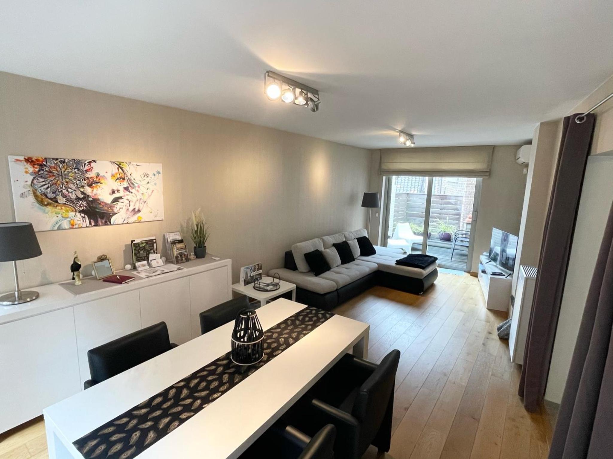 Apartment - Split Level
