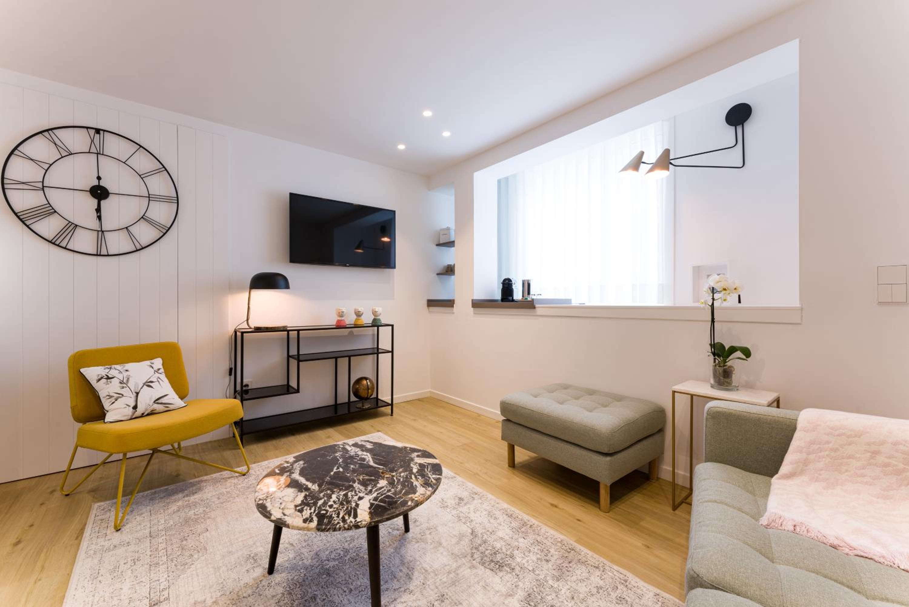 Two-Bedroom Apartment - Photo 8