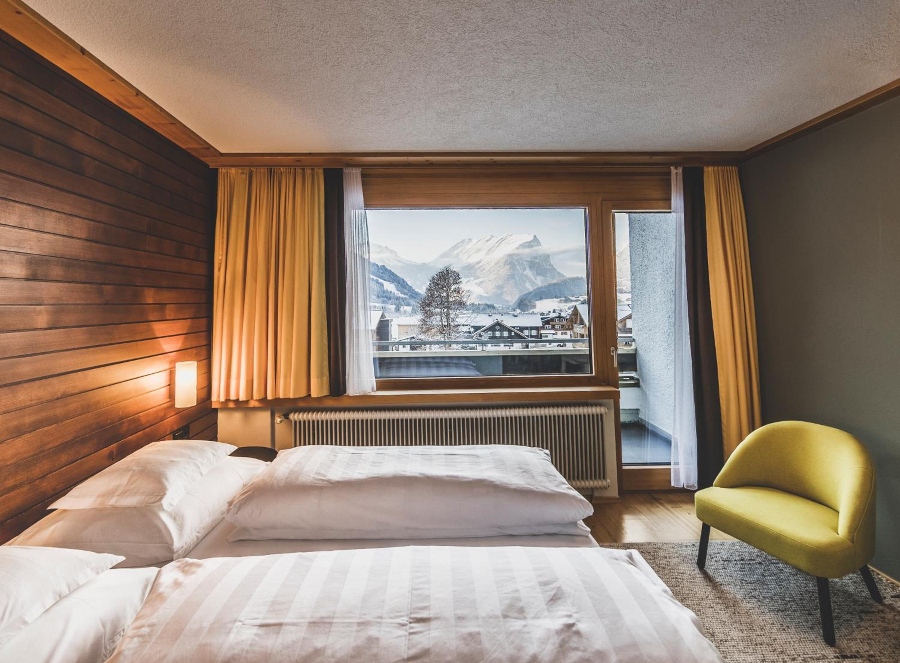 Double Room with Balcony - Photo 1