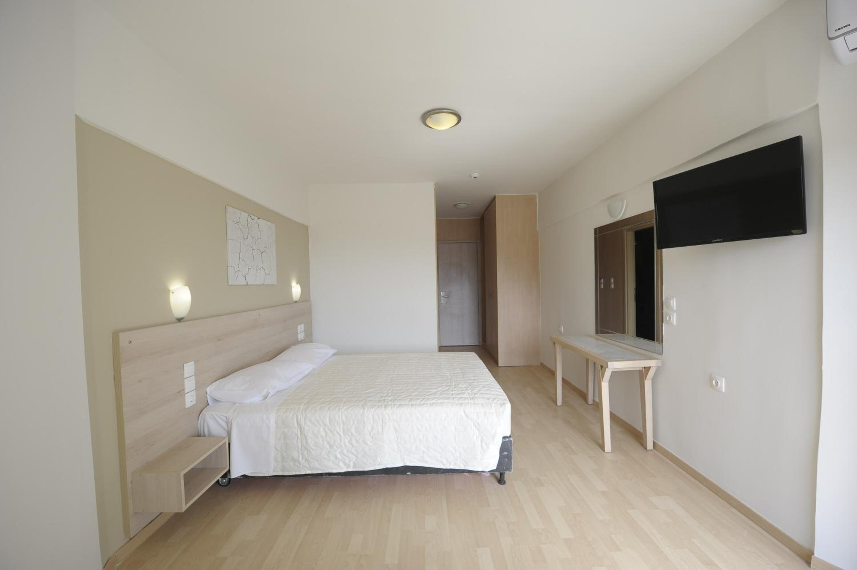 Classic Double or Twin Room with Land View