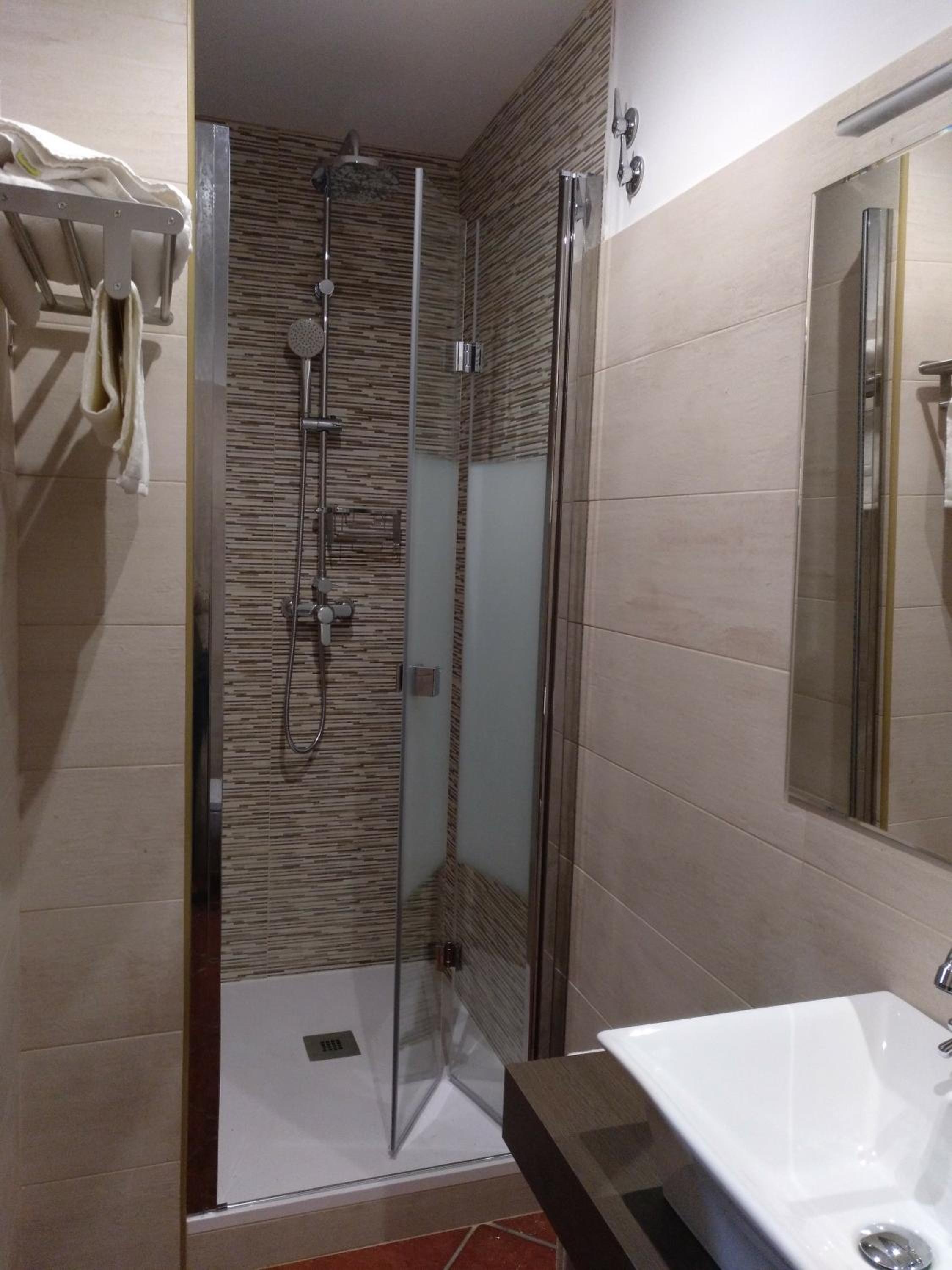 Superior Double Room - Photo 5