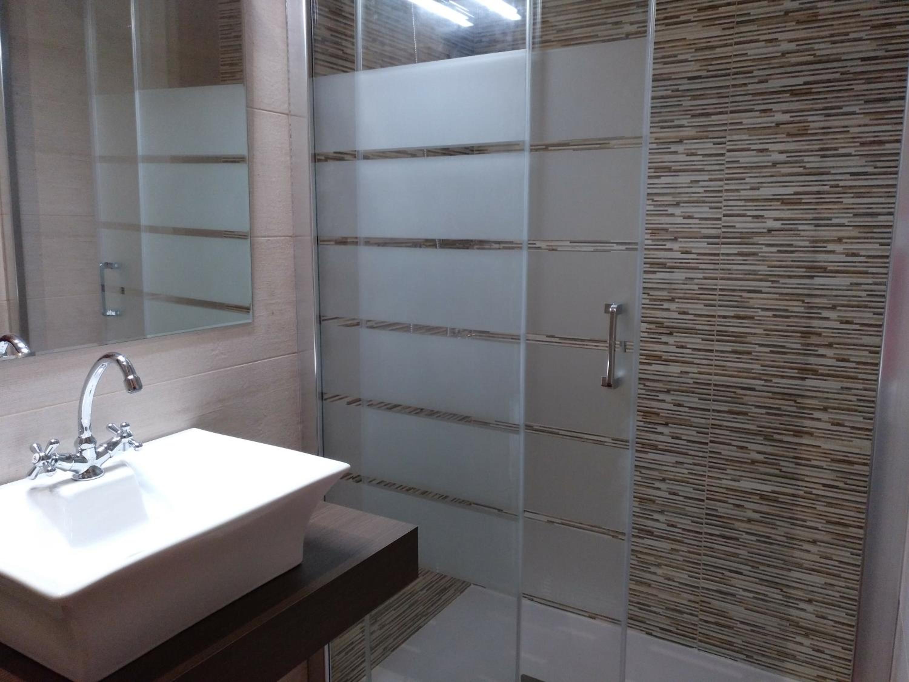 Standard Double Room with Fan - Photo 2