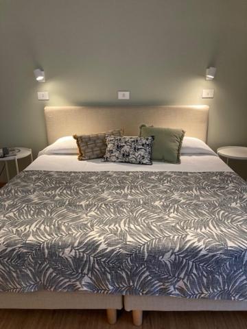 Small Double or Twin Room photo 3