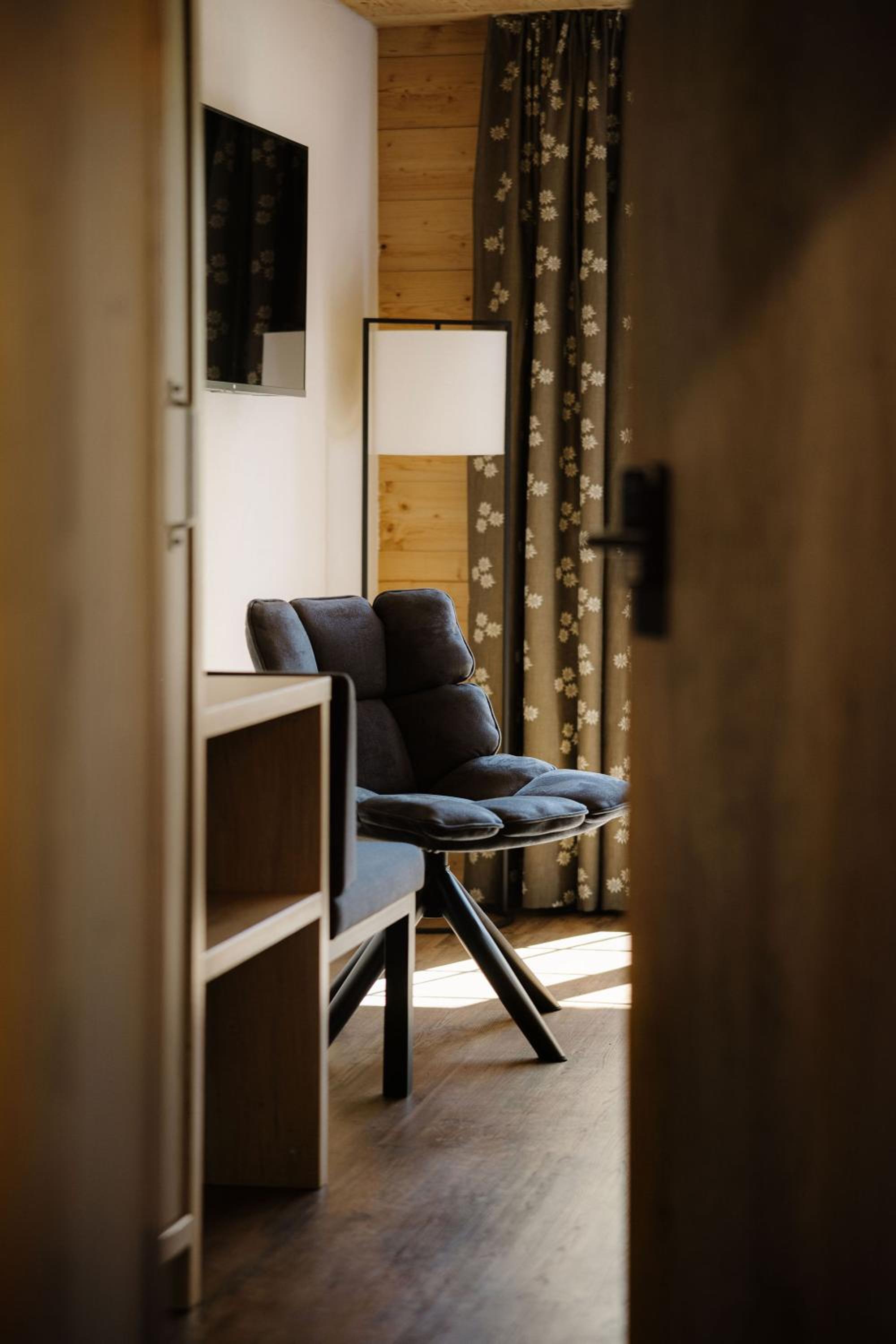 Double Room with Balcony photo 3