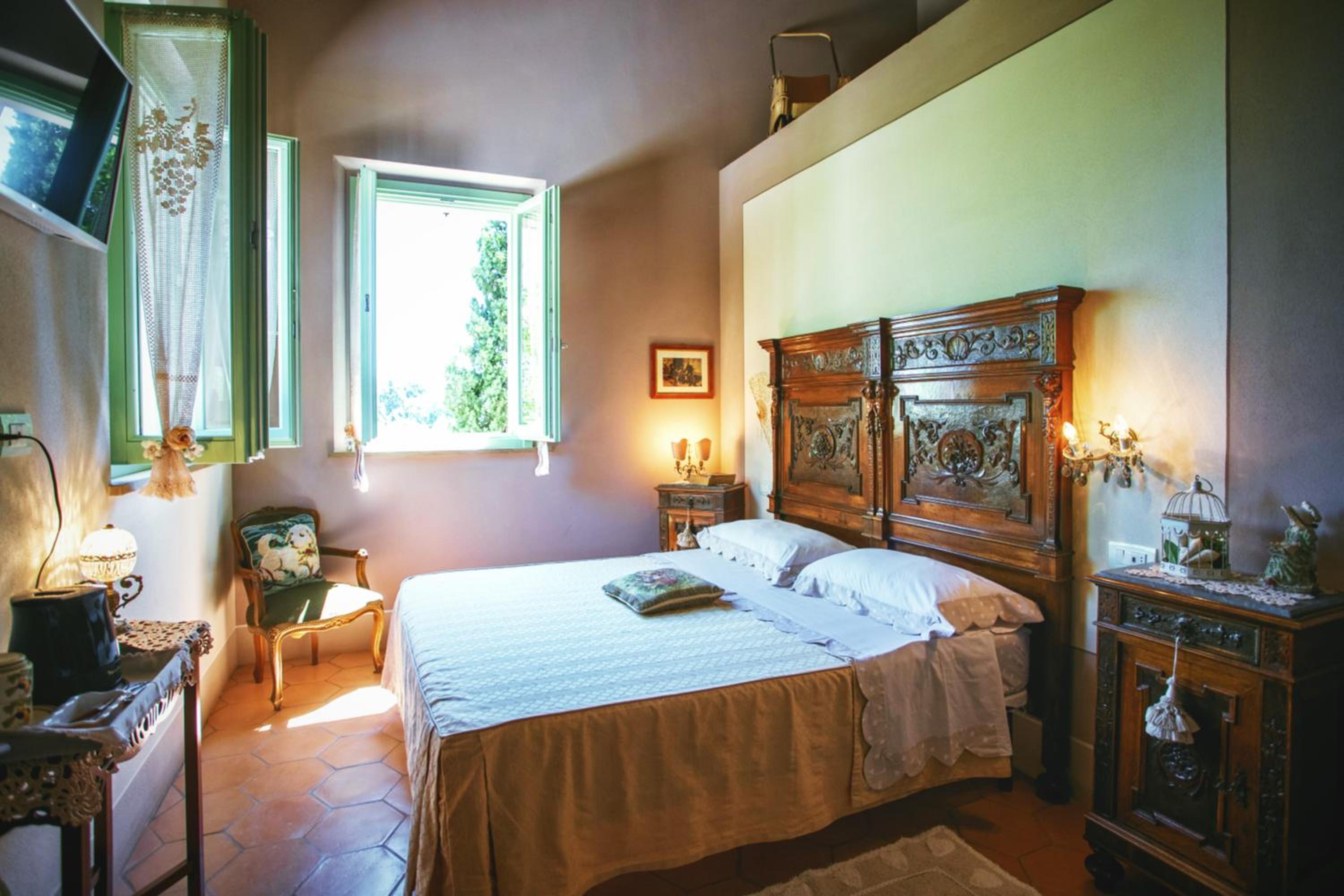 Double or Twin Room with Garden View - Photo 6