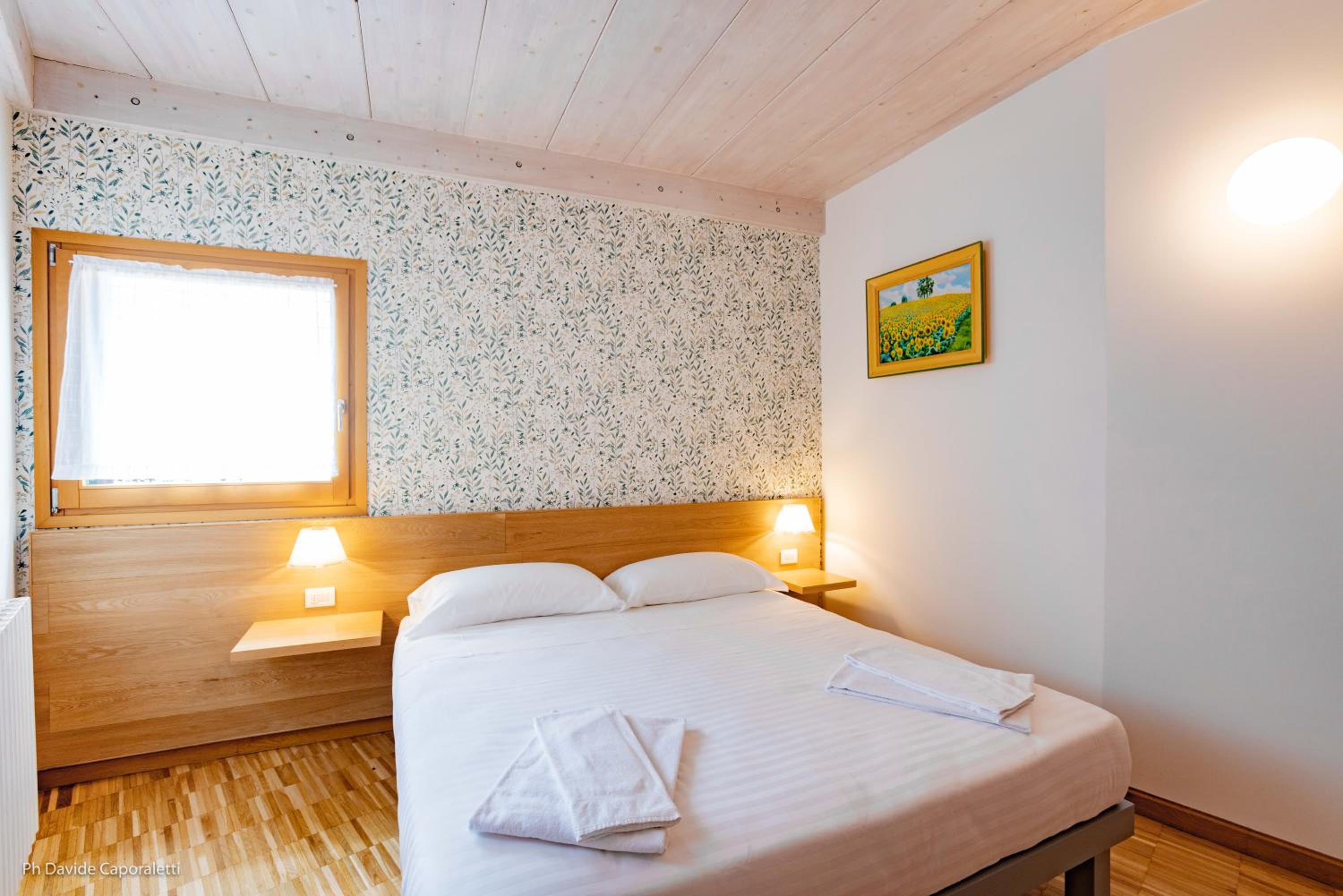 One-Bedroom Apartment - Separate Building - Photo 2