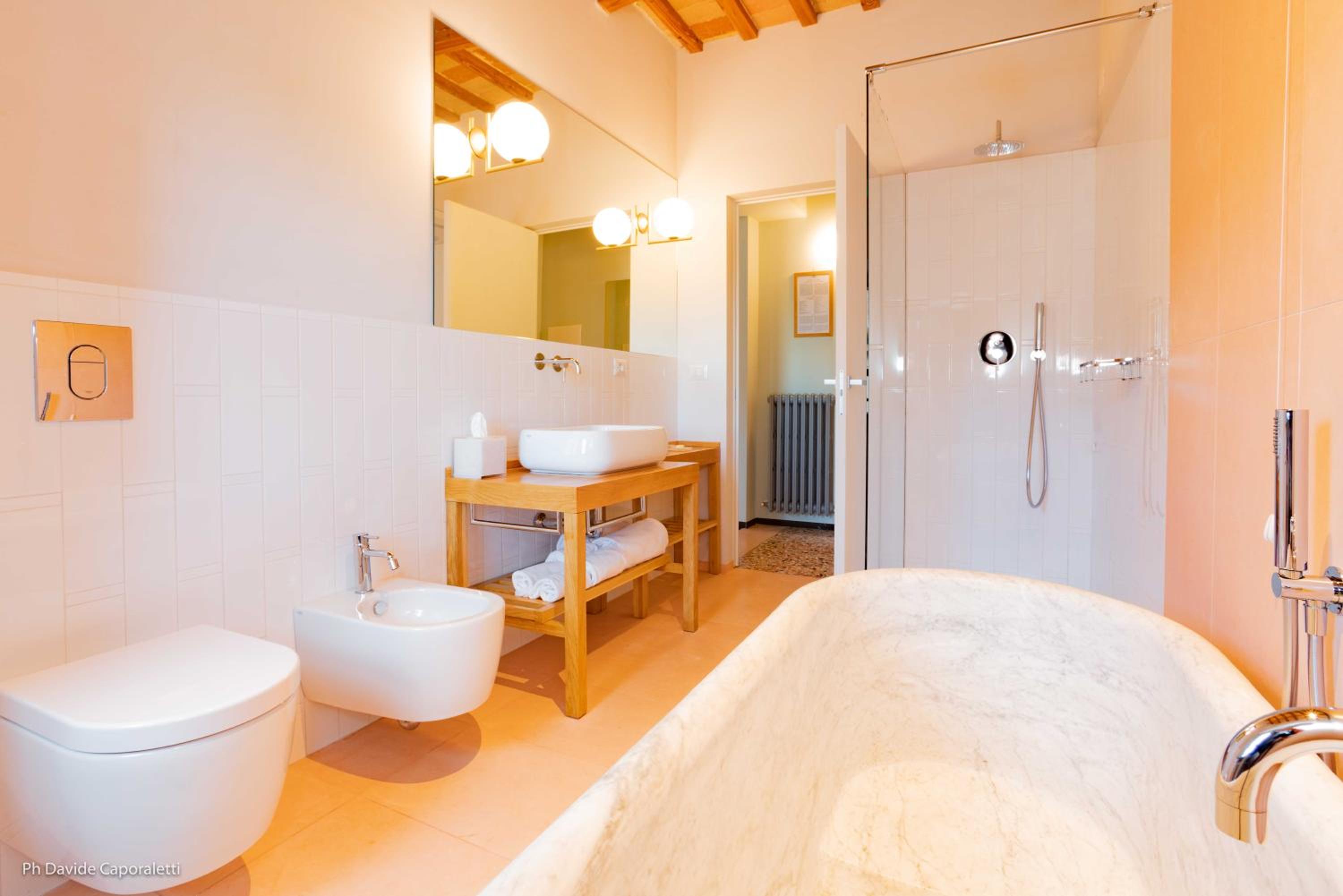 Double Room - Photo 33