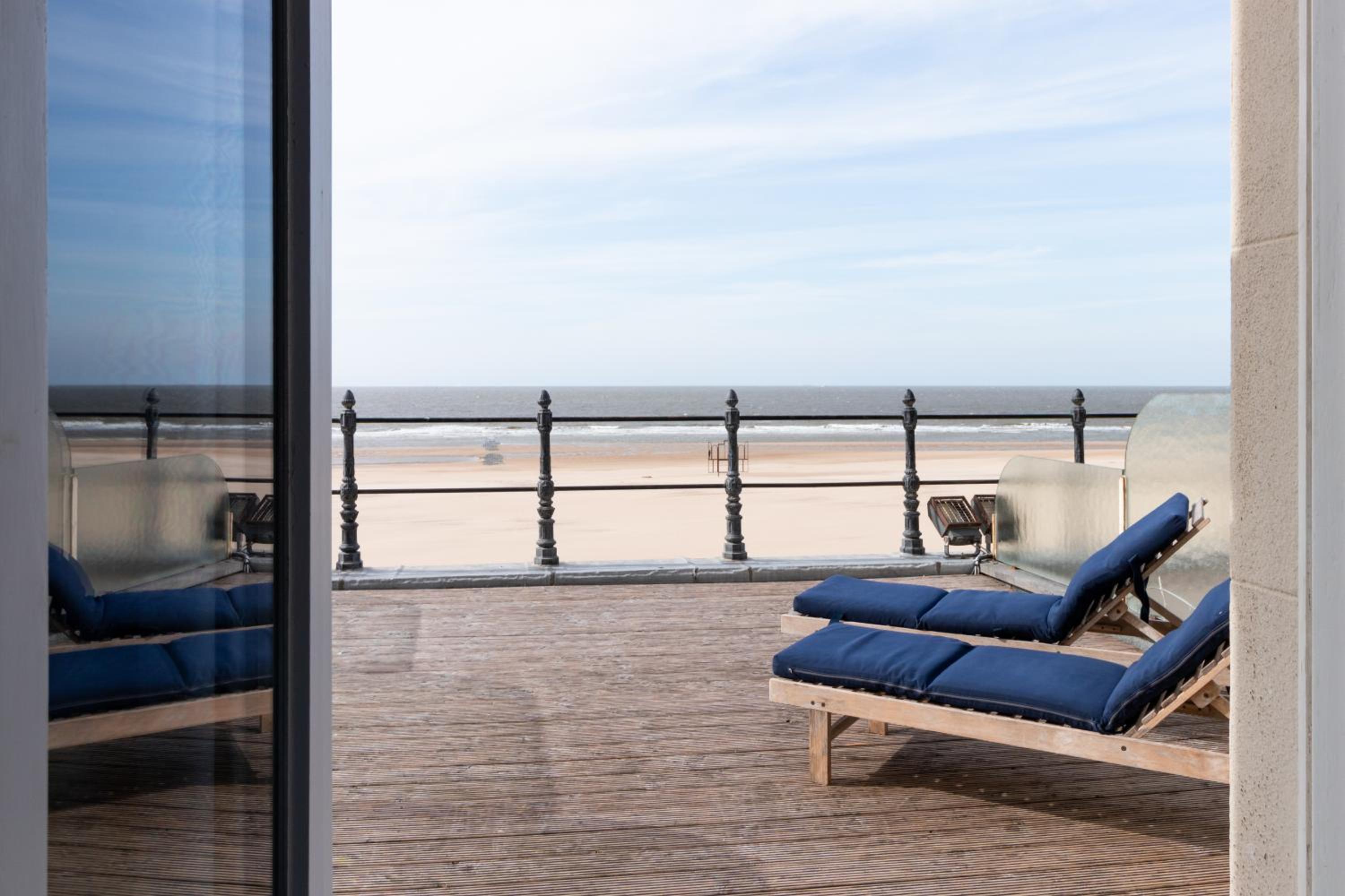 Superior Double Room with Terrace and Sea view  - Photo 5