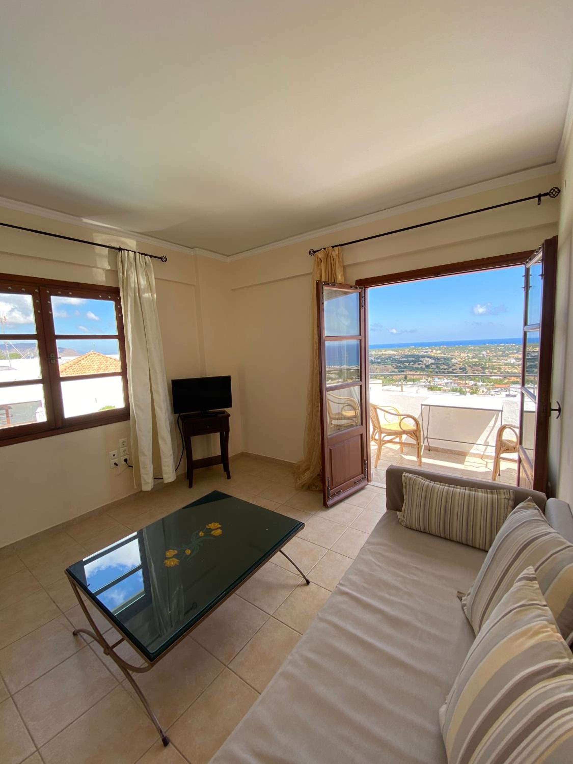 Suite with Sea View - Photo 10