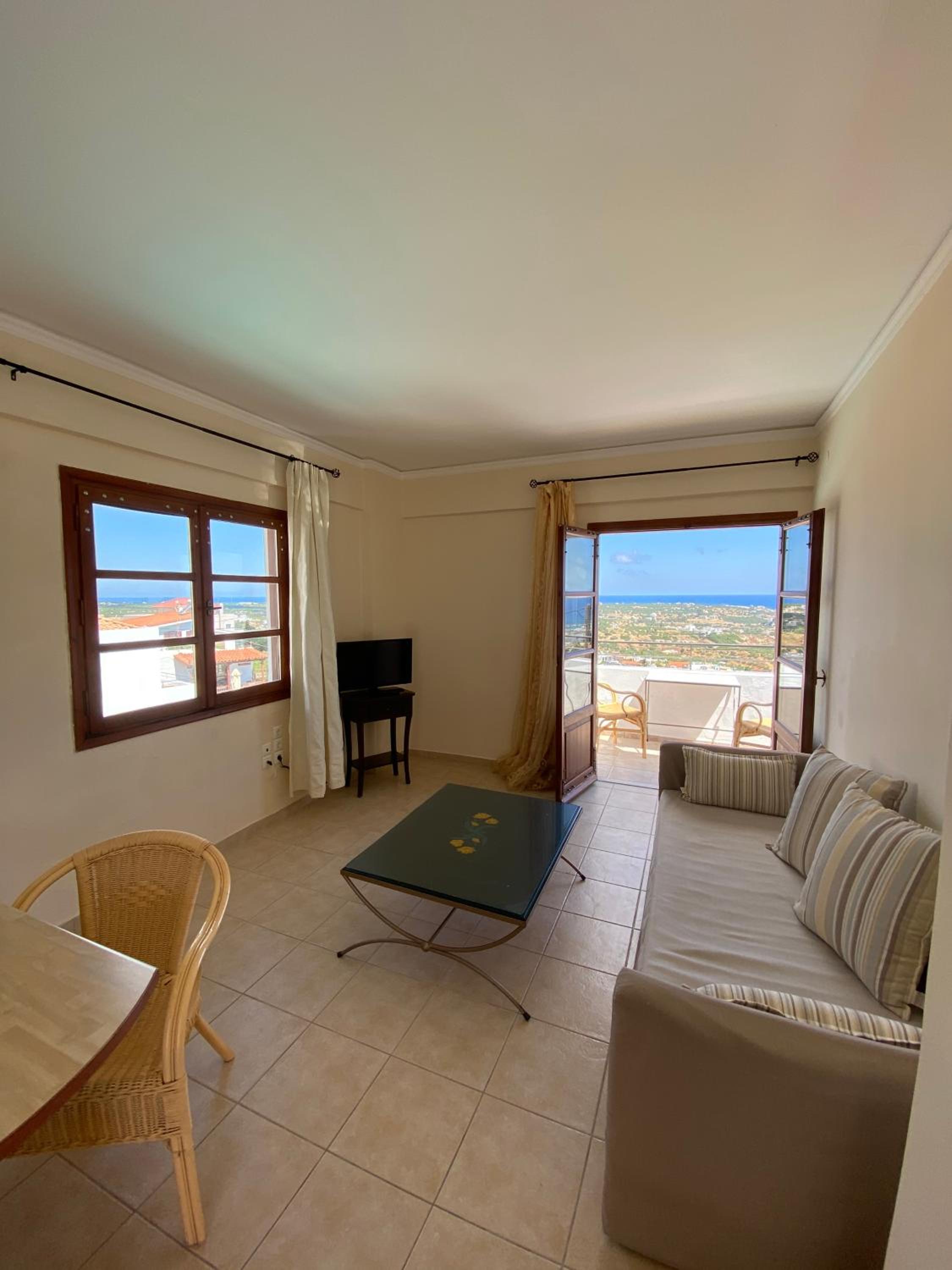 Suite with Sea View - Photo 12