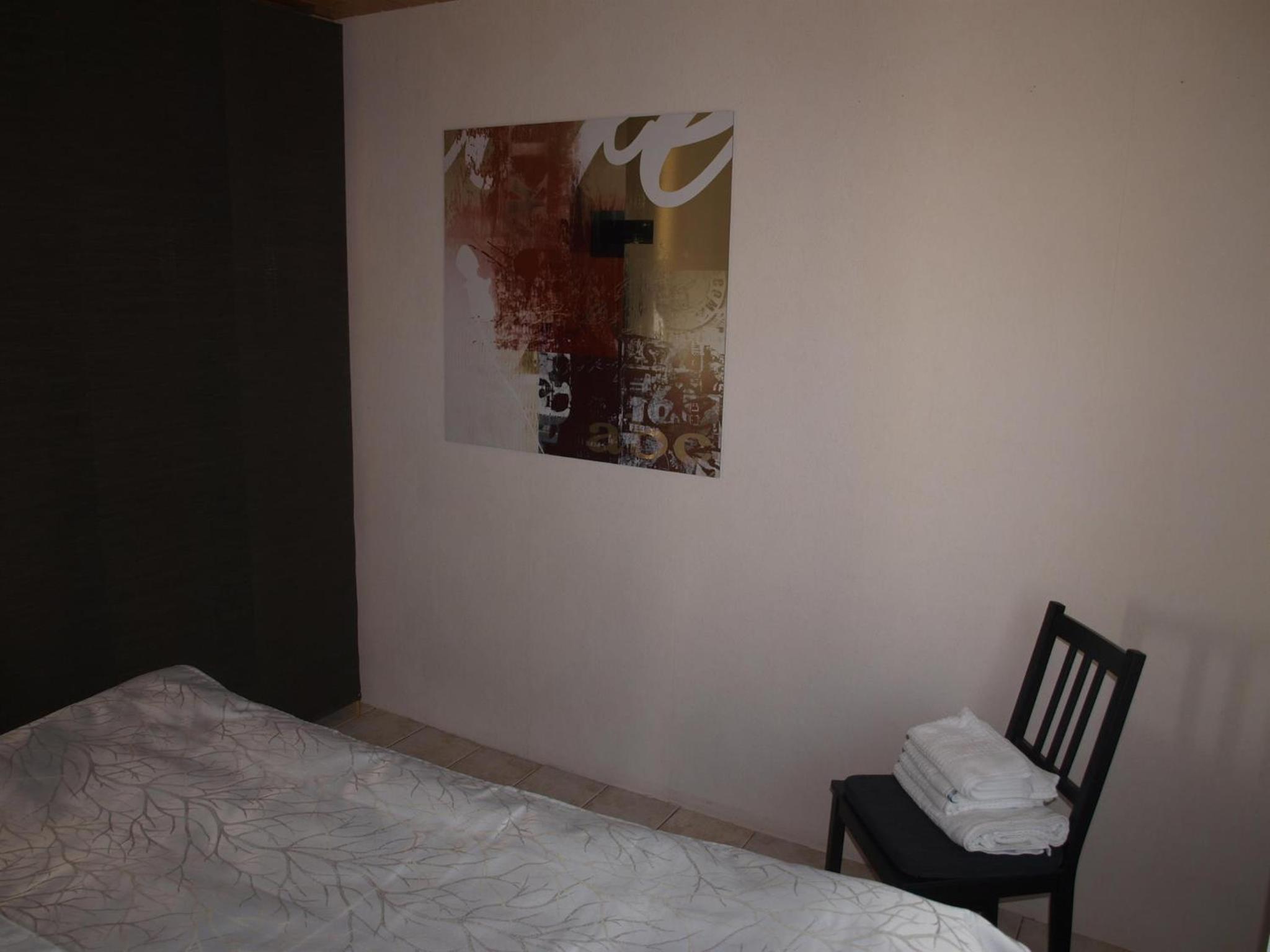 One-Bedroom Apartment photo 3