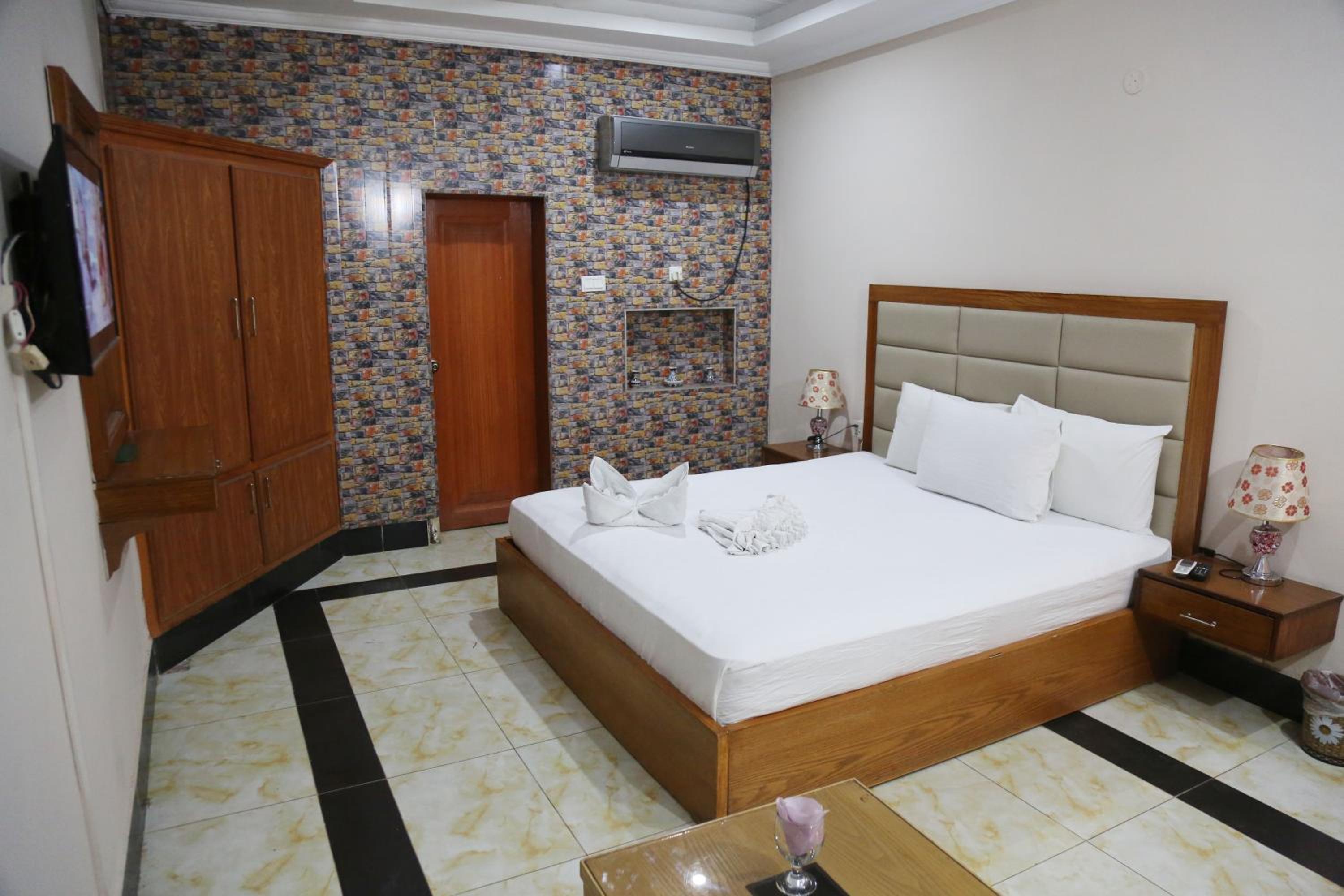 Deluxe Single Room photo 3