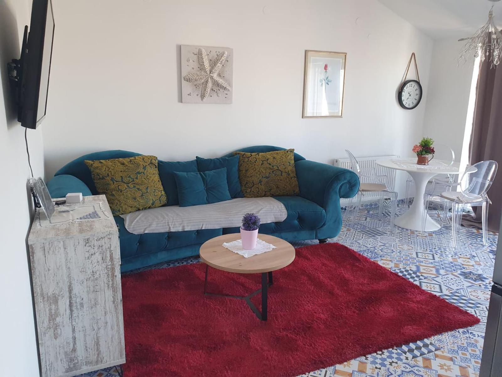 Apartment with Sea View