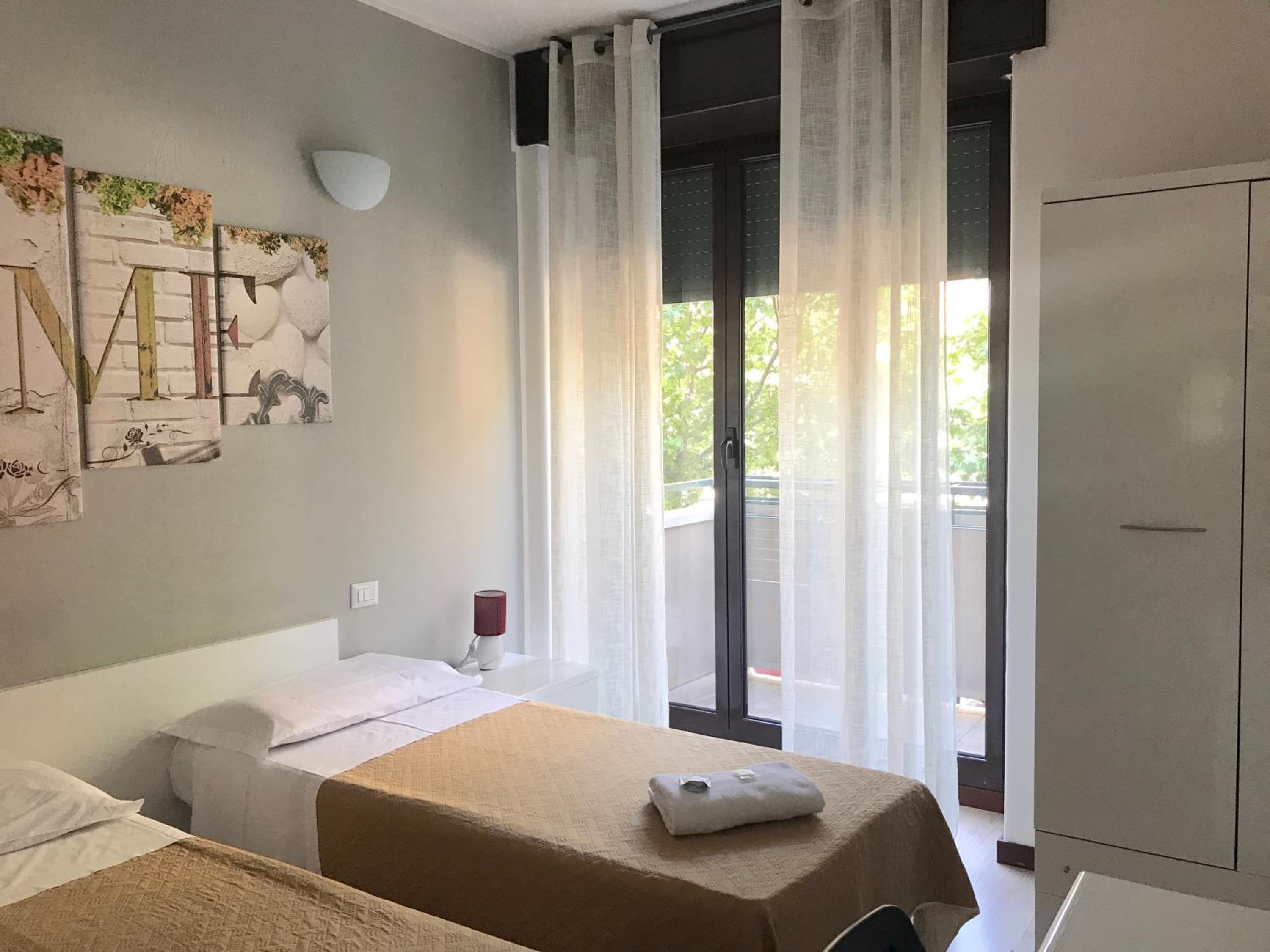 Twin Room with Shared Bathroom