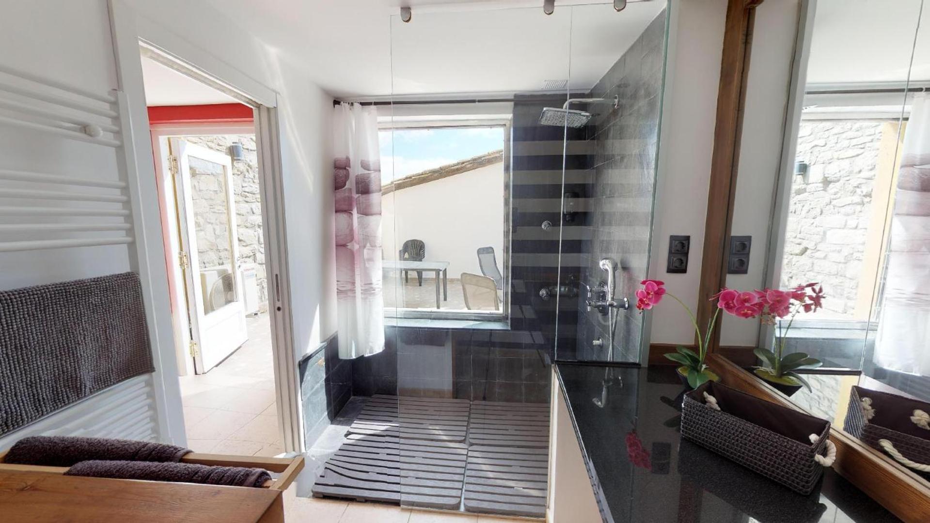 Penthouse Apartment photo 2