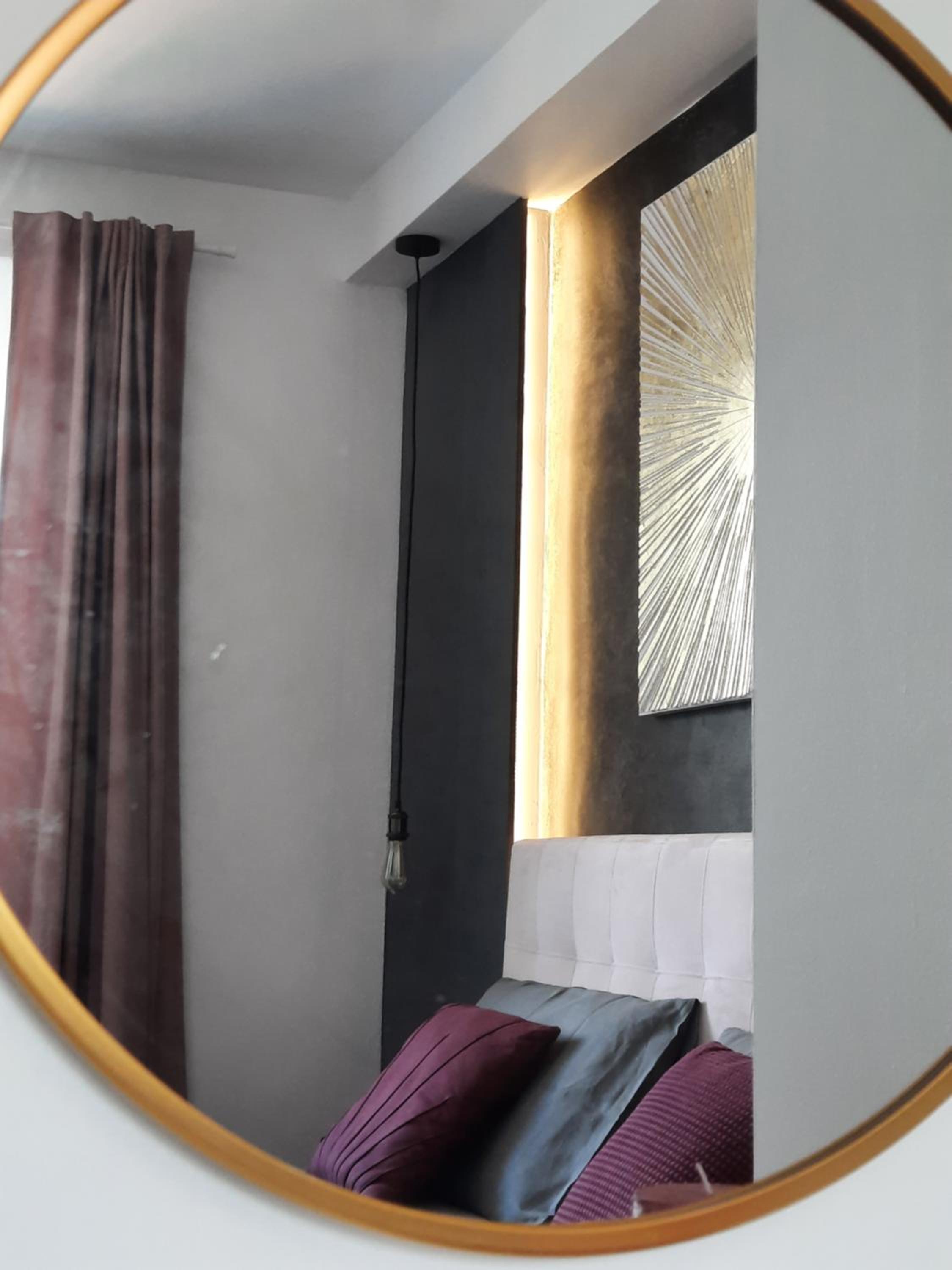 Apartment with Lake View - Photo 2