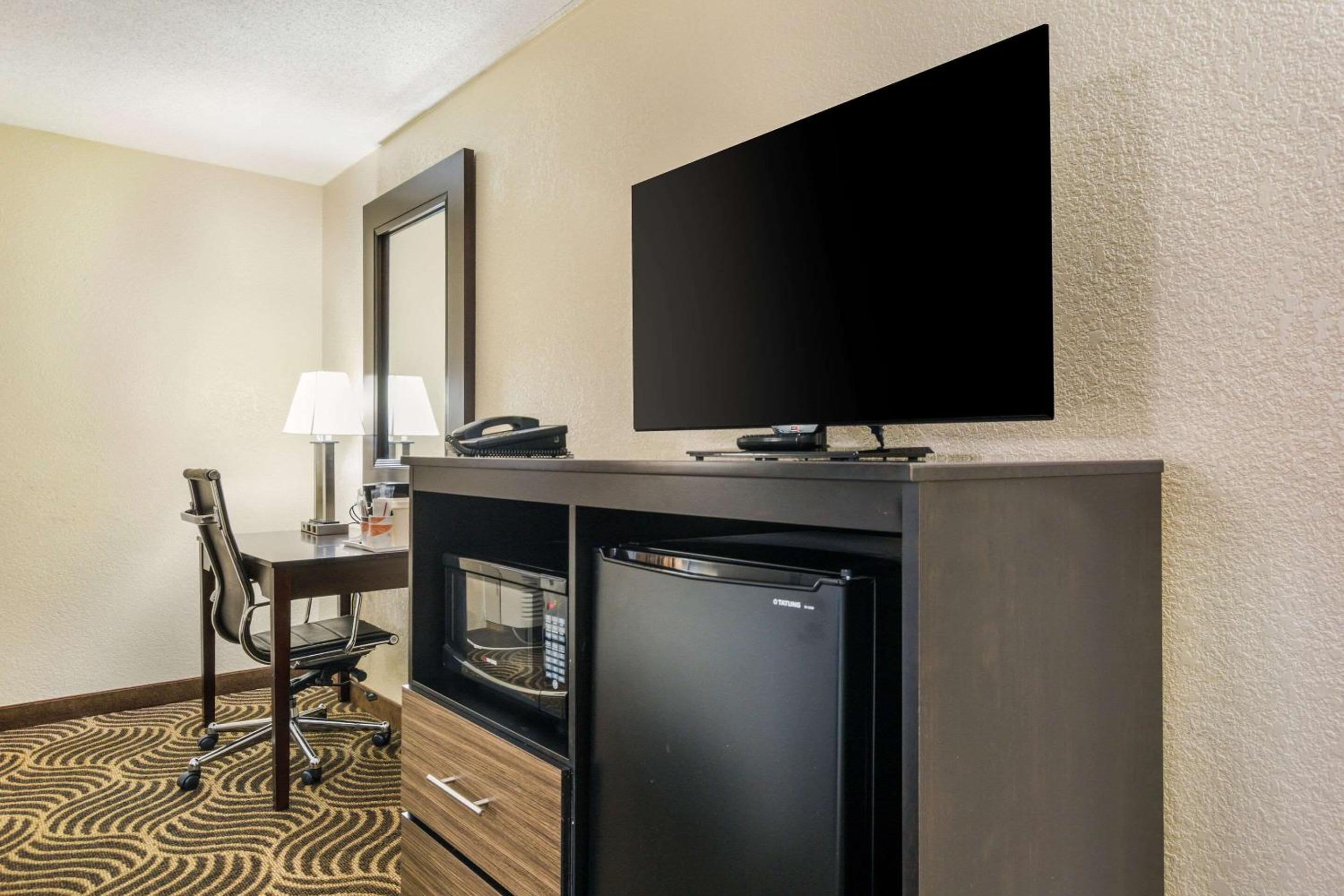 Standard Room with Two Double Beds - Non-Smoking at Quality Inn & Suites Florence - Cincinnati South in Florence