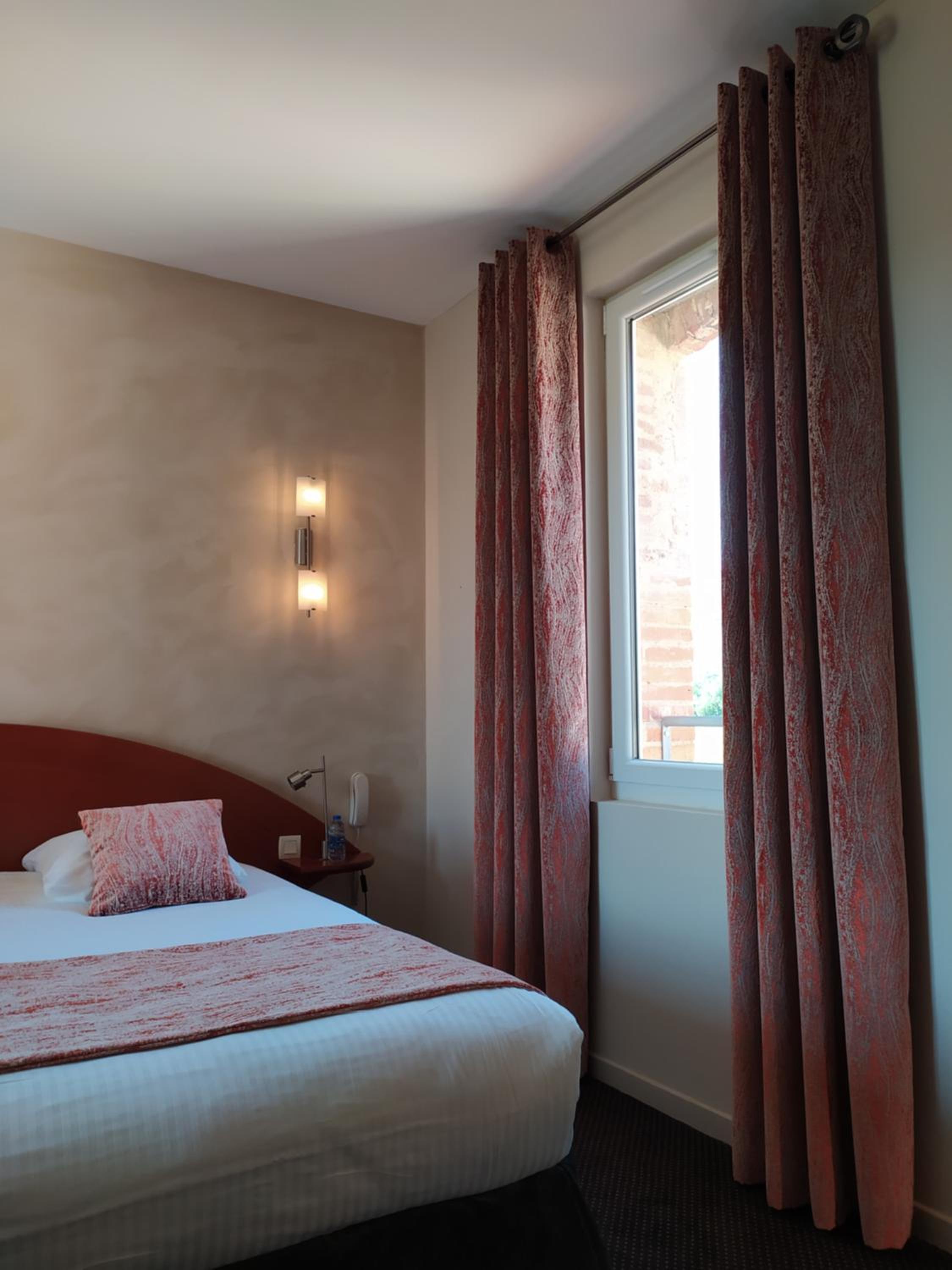Superior Room with Mountain View - Photo 11