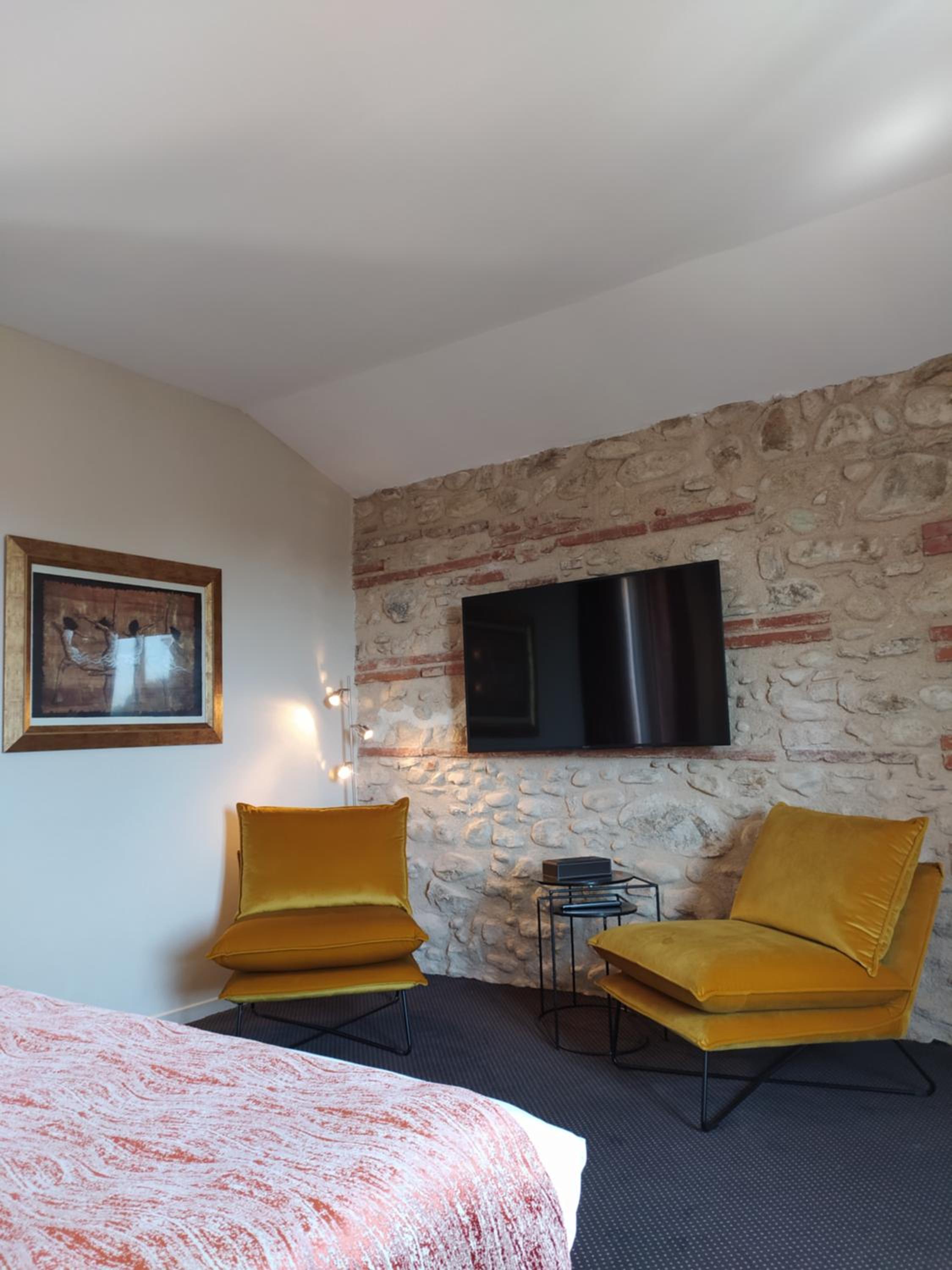 Superior Room with Mountain View - Photo 6