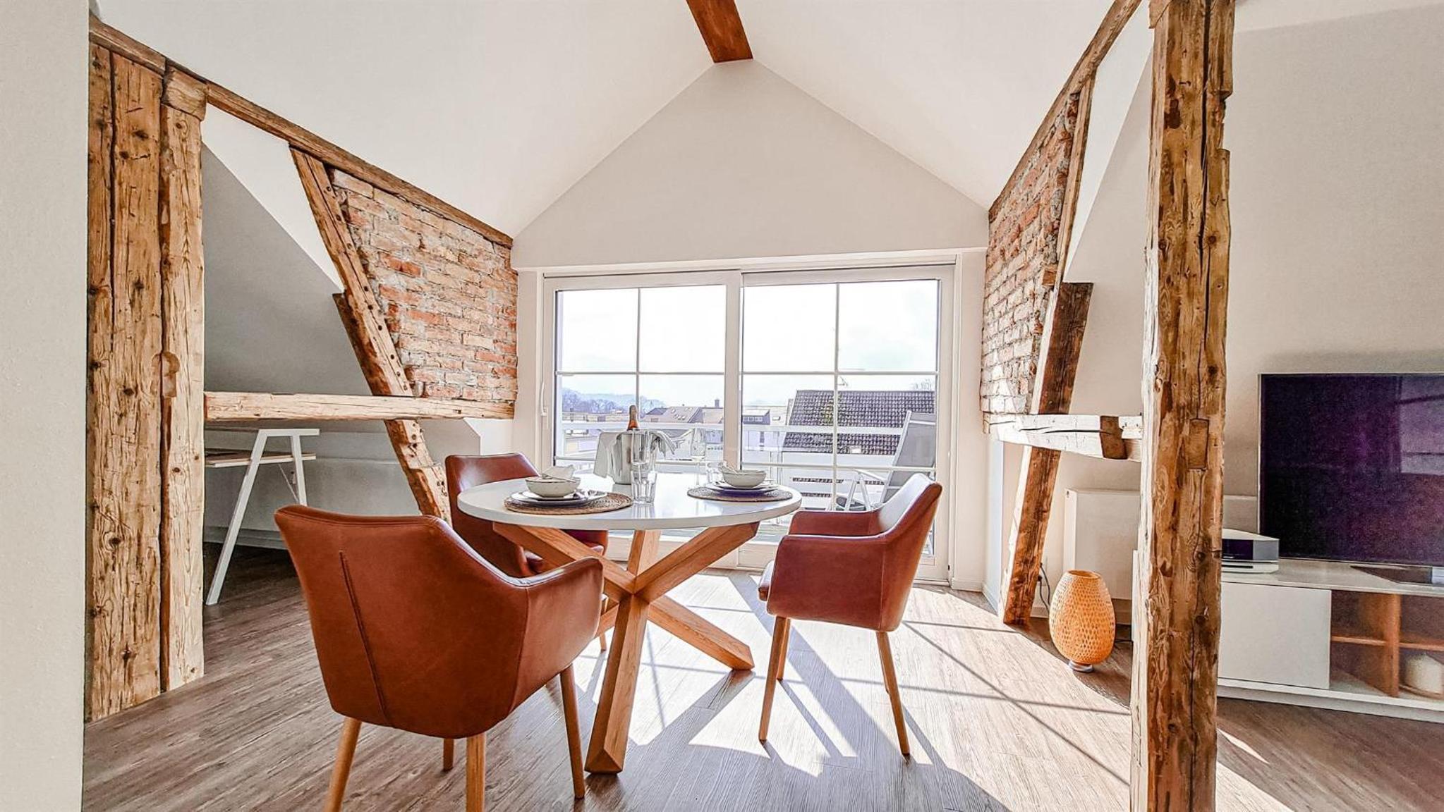 Apartment with Mountain View photo 1