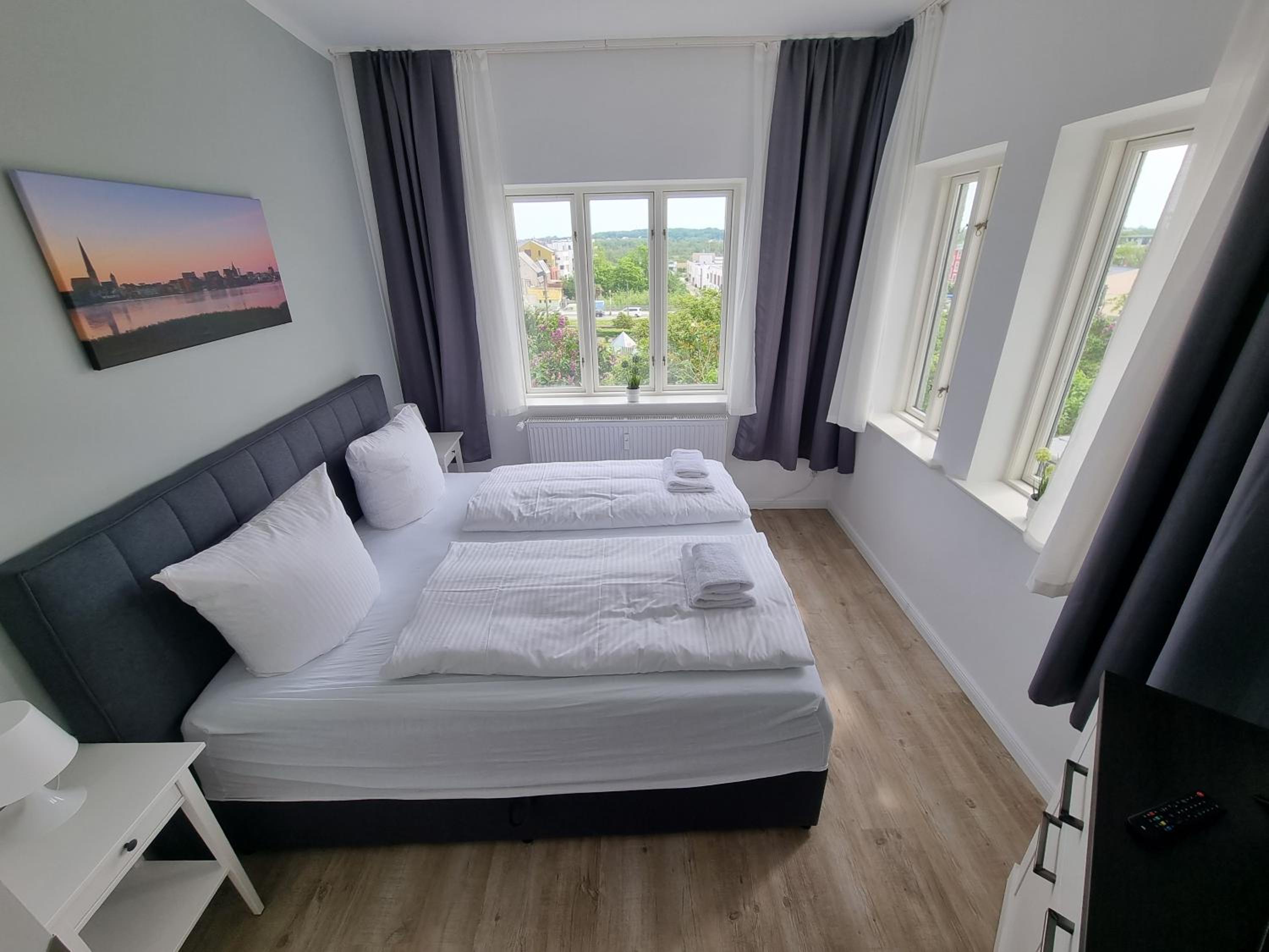 Small Double Room photo 1