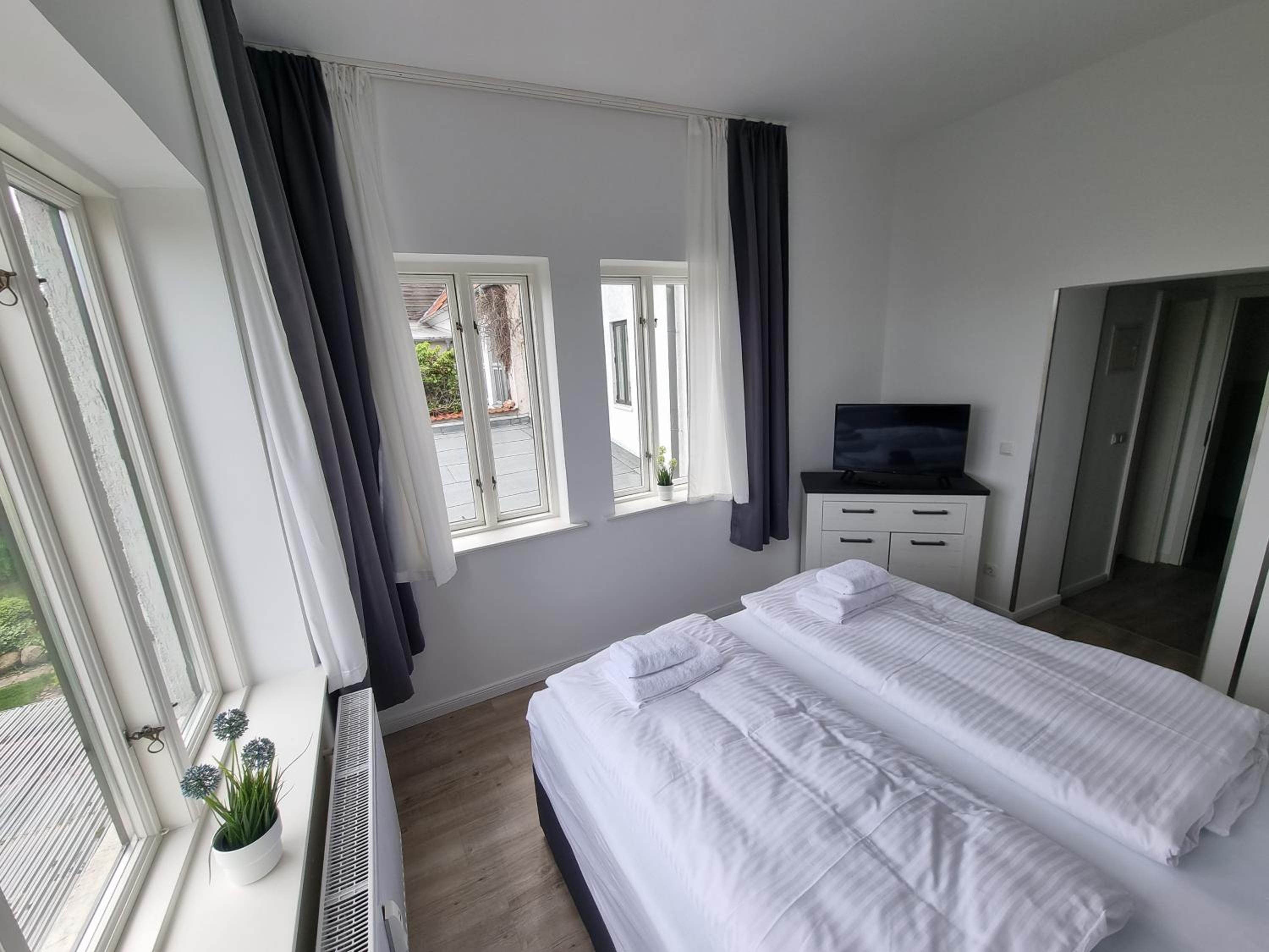 Small Double Room photo 3