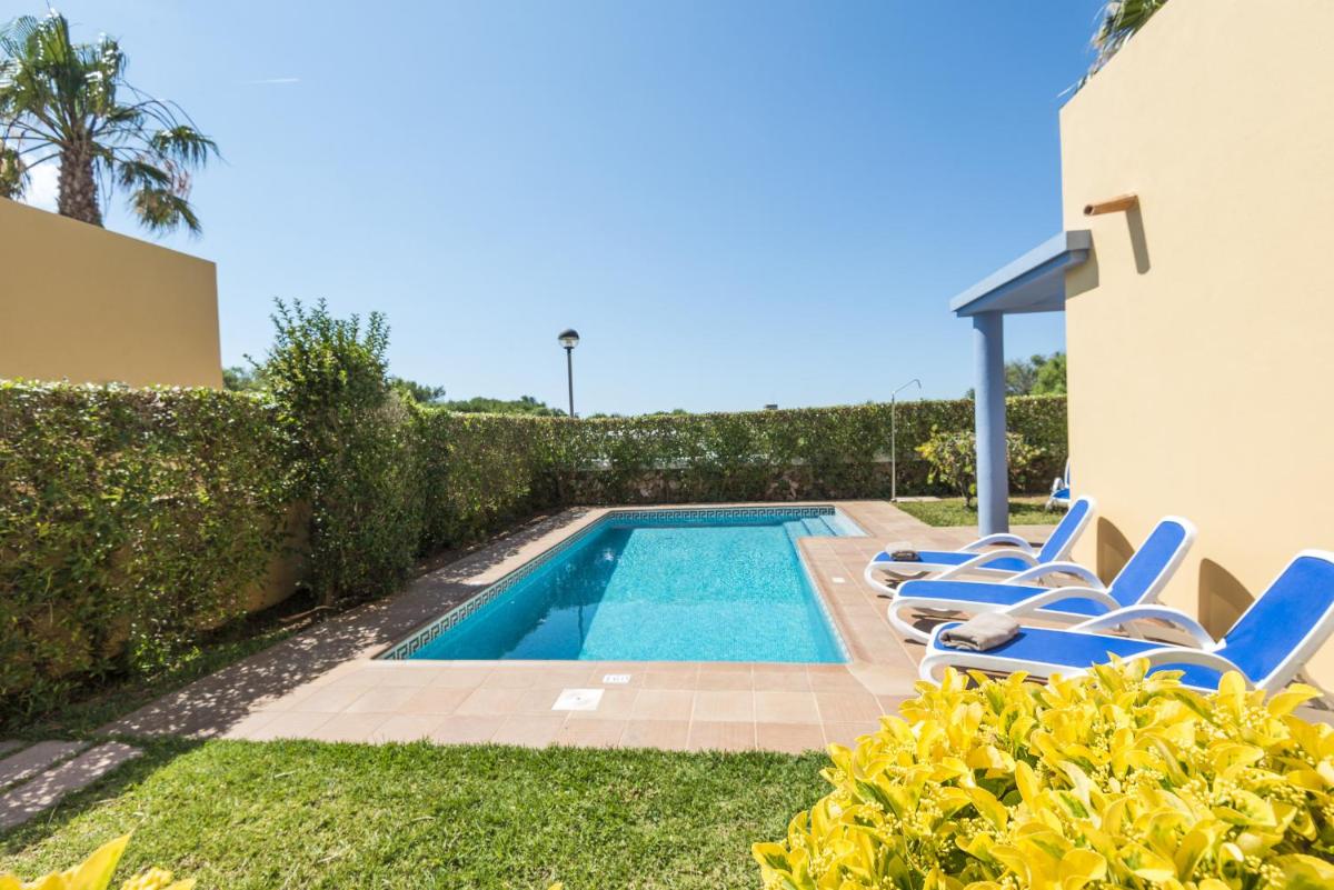 Three-Bedroom Villa (6 Adults) photo 3