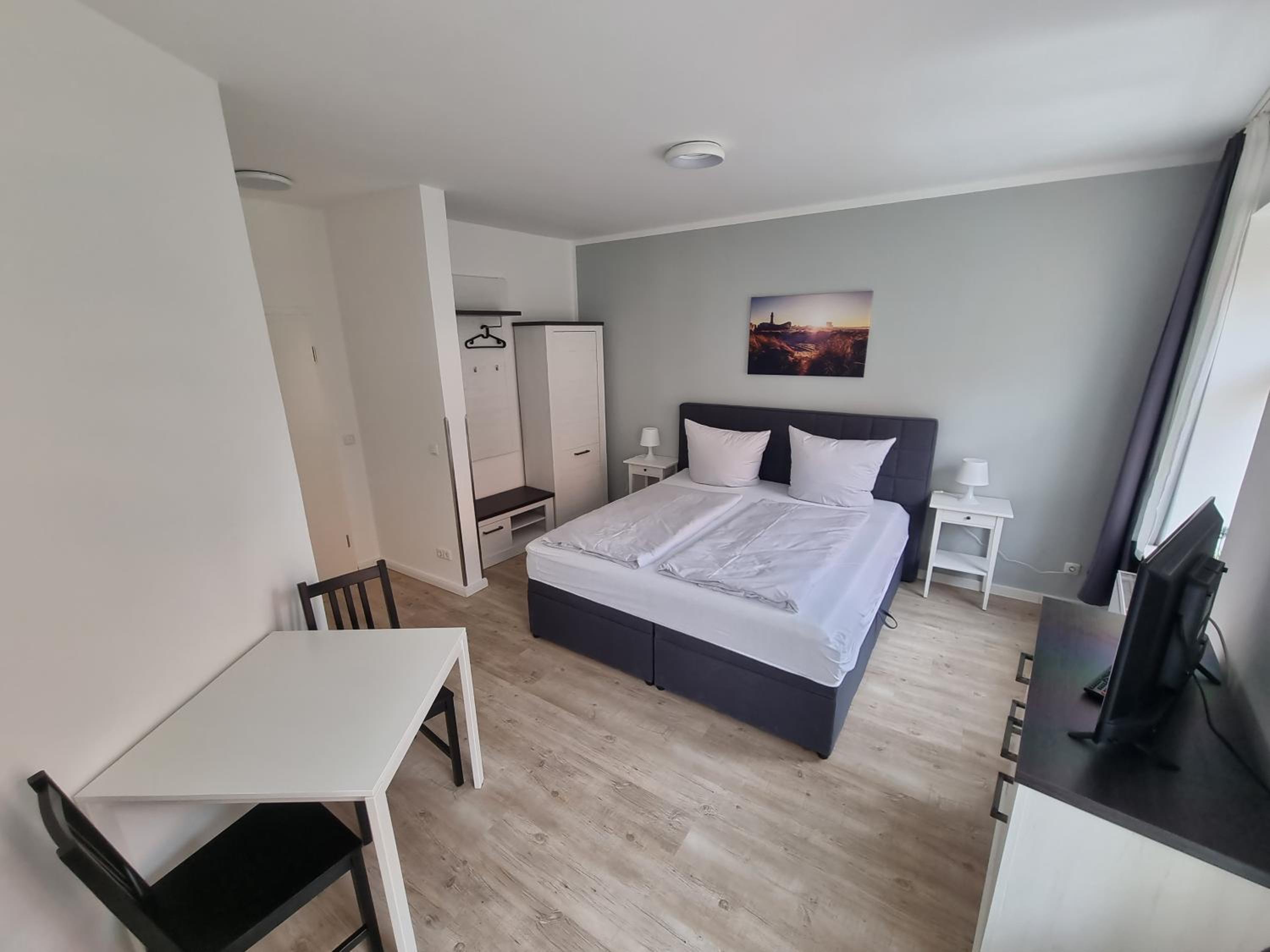 Apartment 3 photo 1