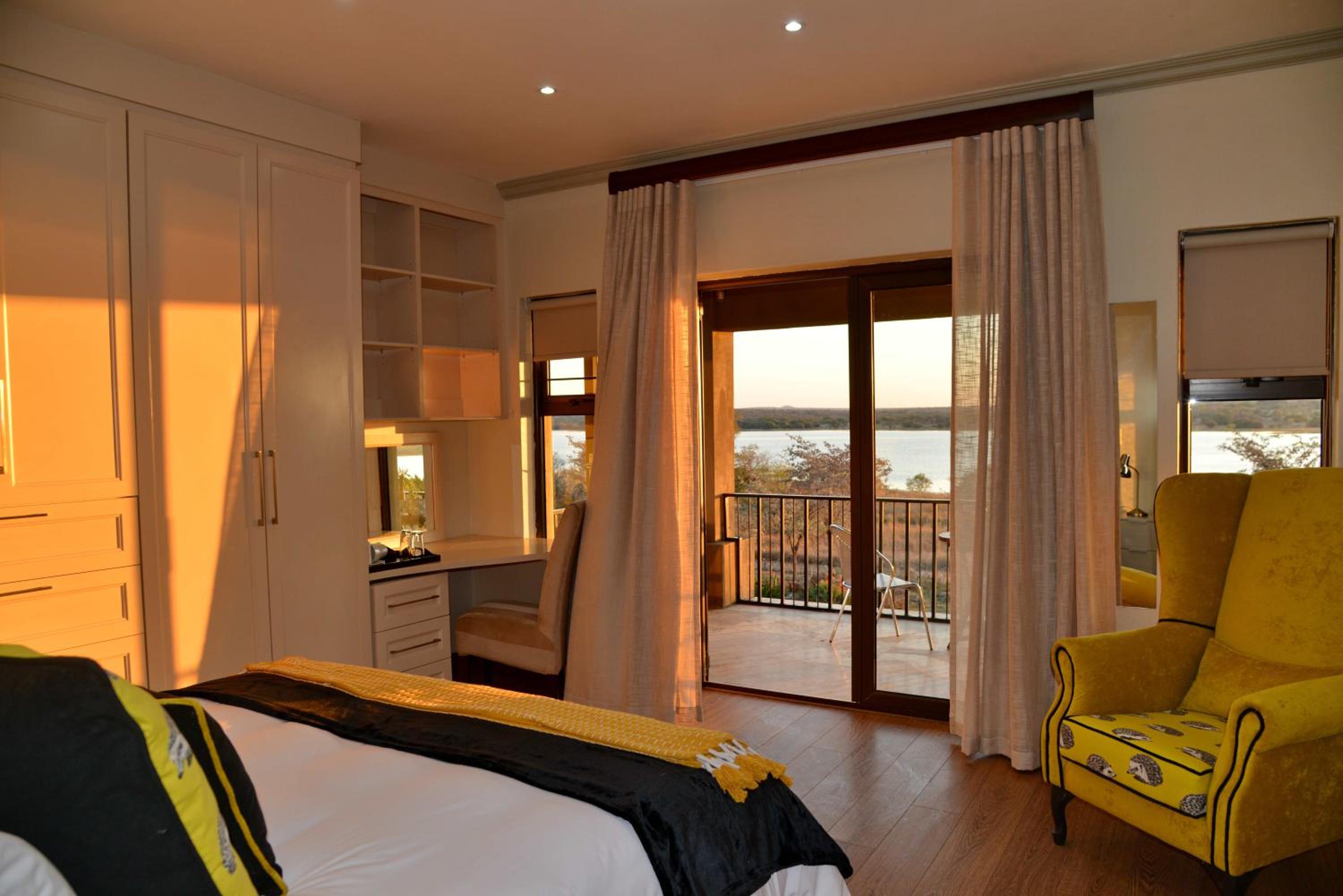 Deluxe Double Room - Photo 5