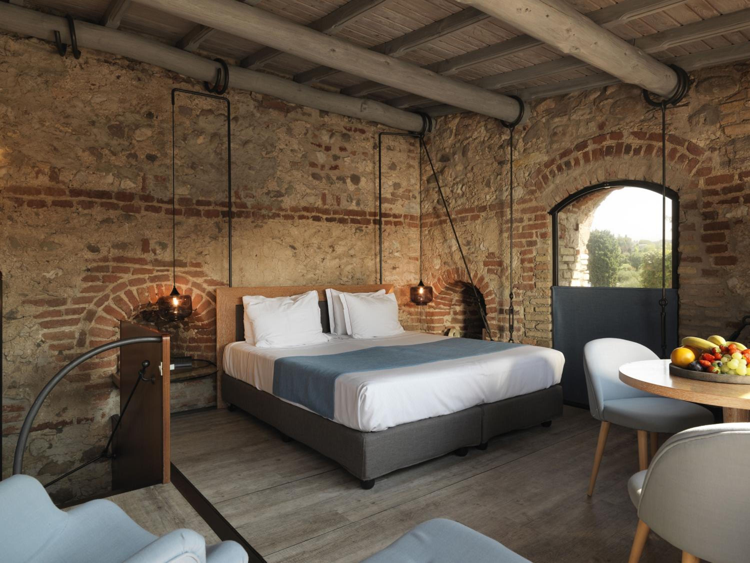 Suite with Terrace - Photo 1
