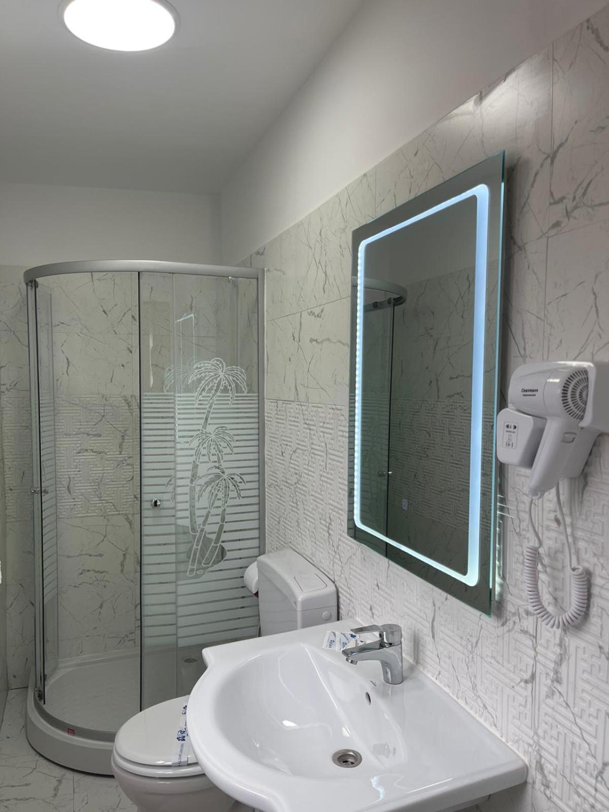 Superior Twin Room - Photo 10