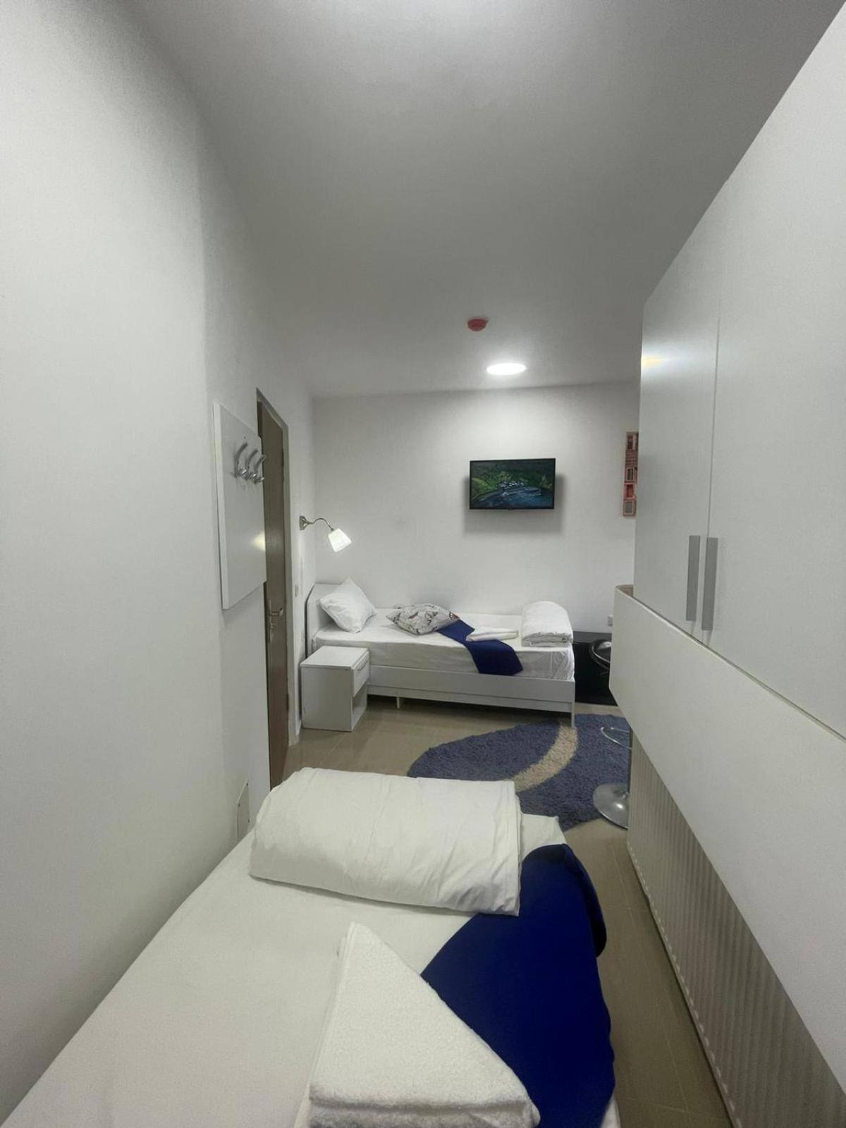 Superior Twin Room - Photo 6