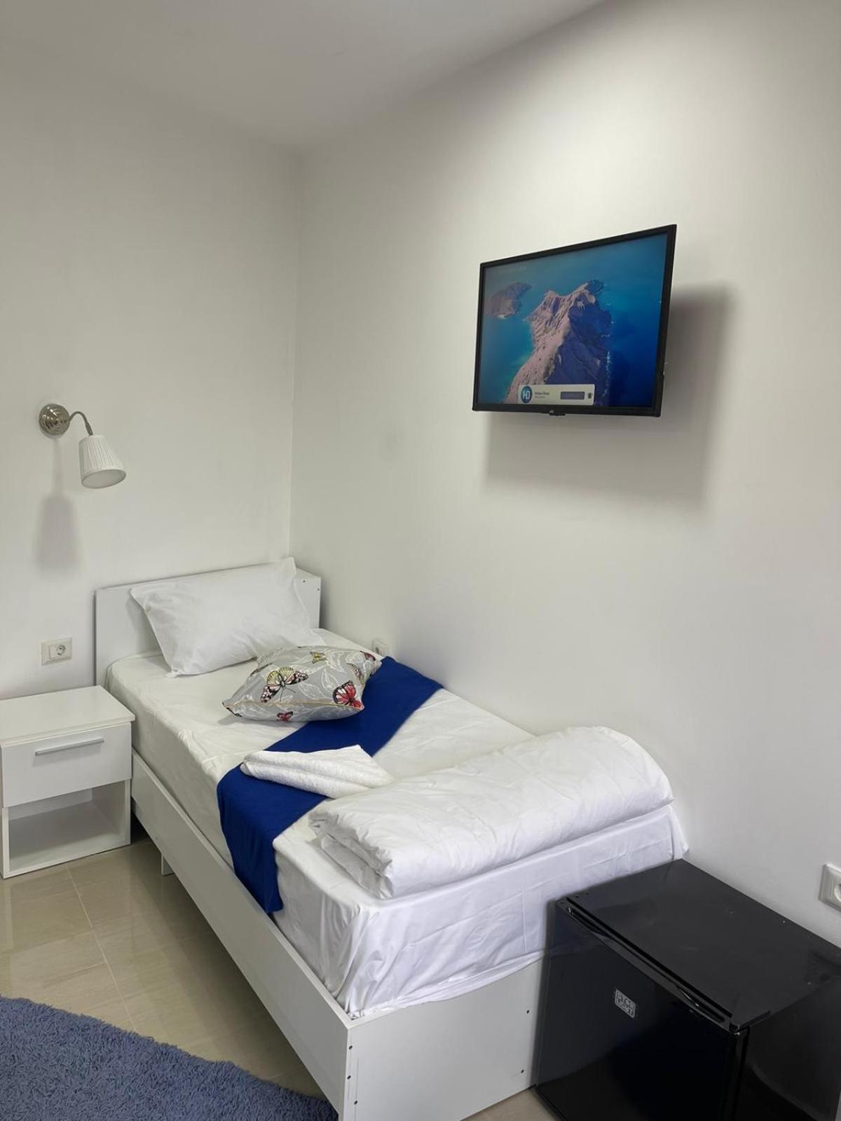 Superior Twin Room - Photo 7