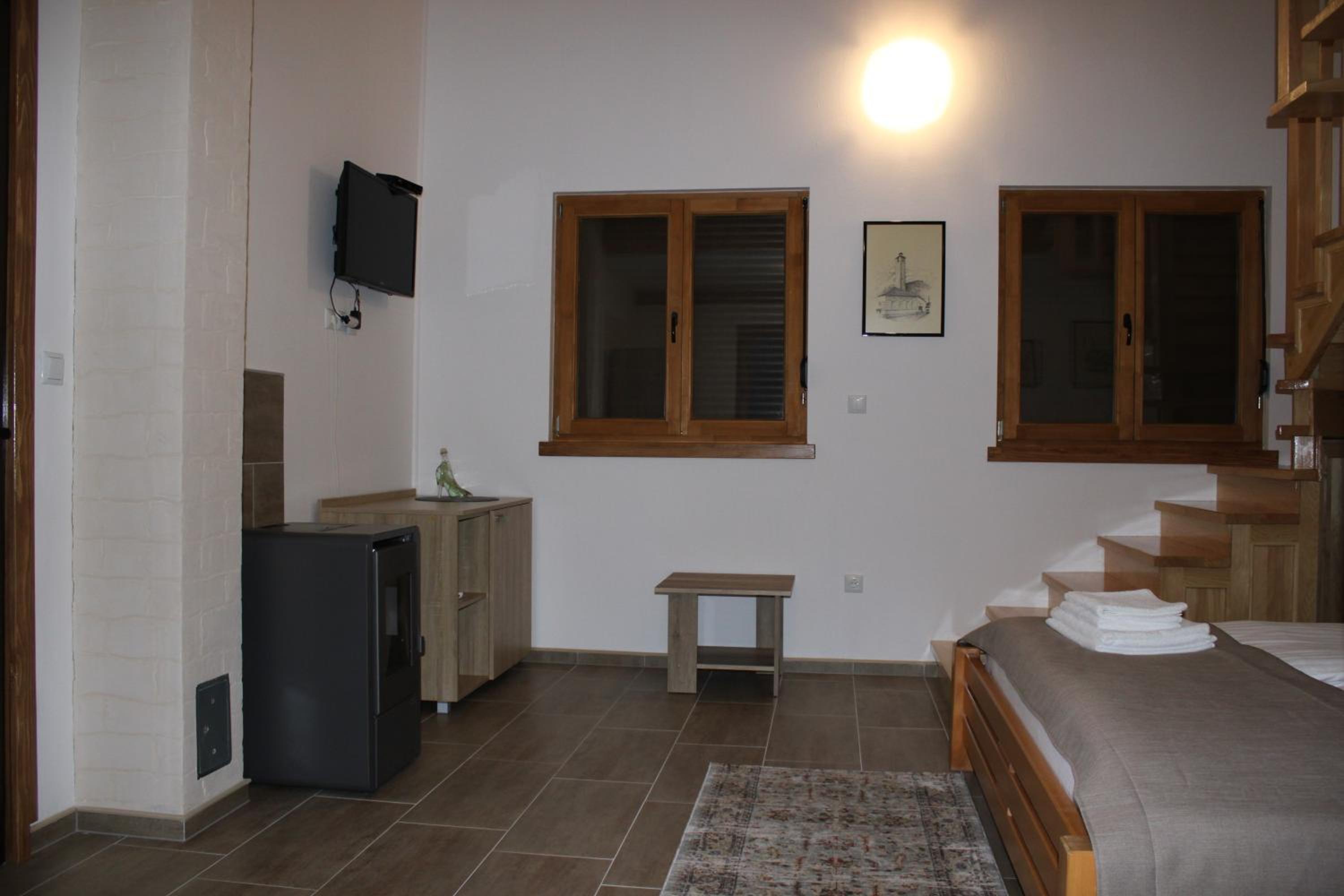 Two-Bedroom House photo 2