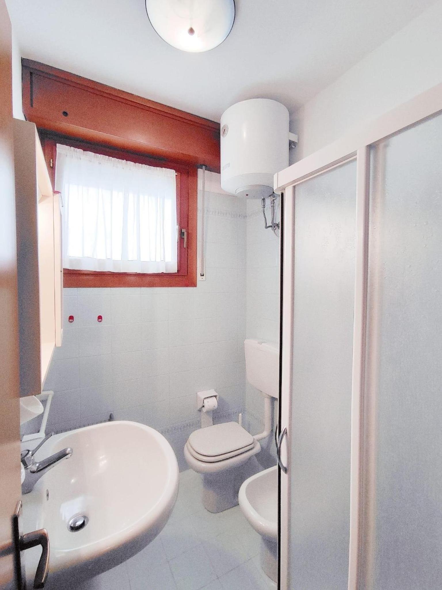 Two-Bedroom Apartment - Photo 14