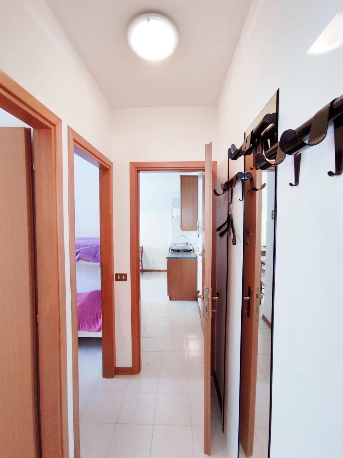 Two-Bedroom Apartment - Photo 9