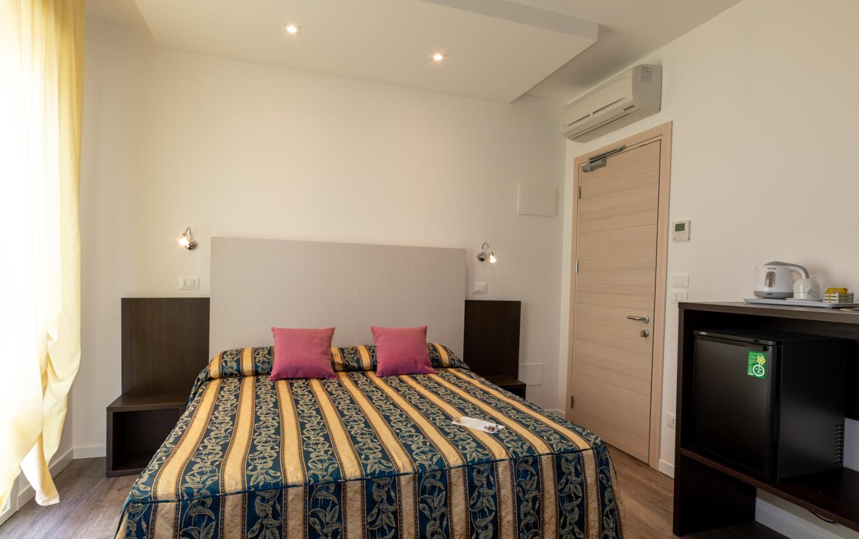 Superior Double or Twin Room photo 1