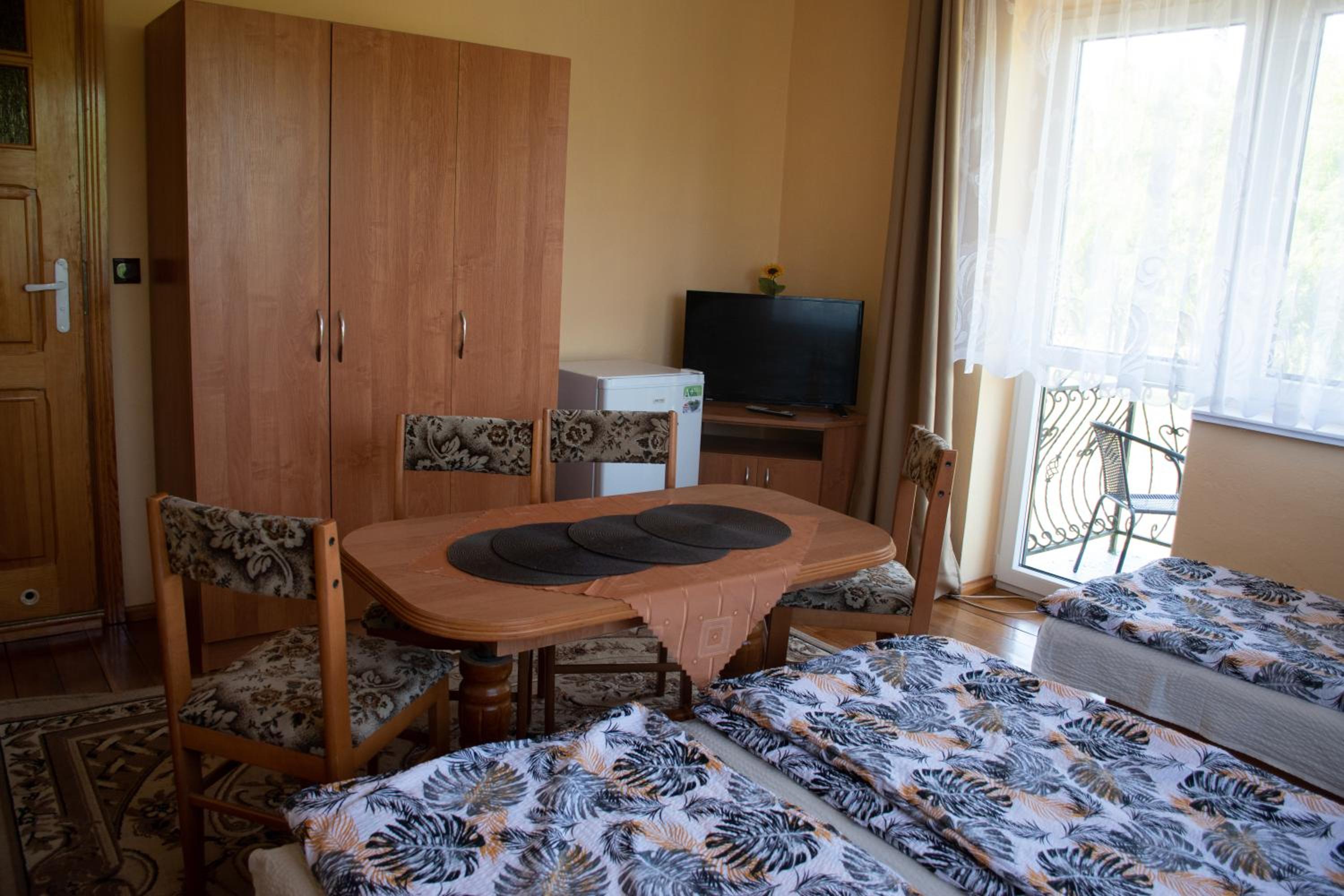 Quadruple Room with Balcony photo 3