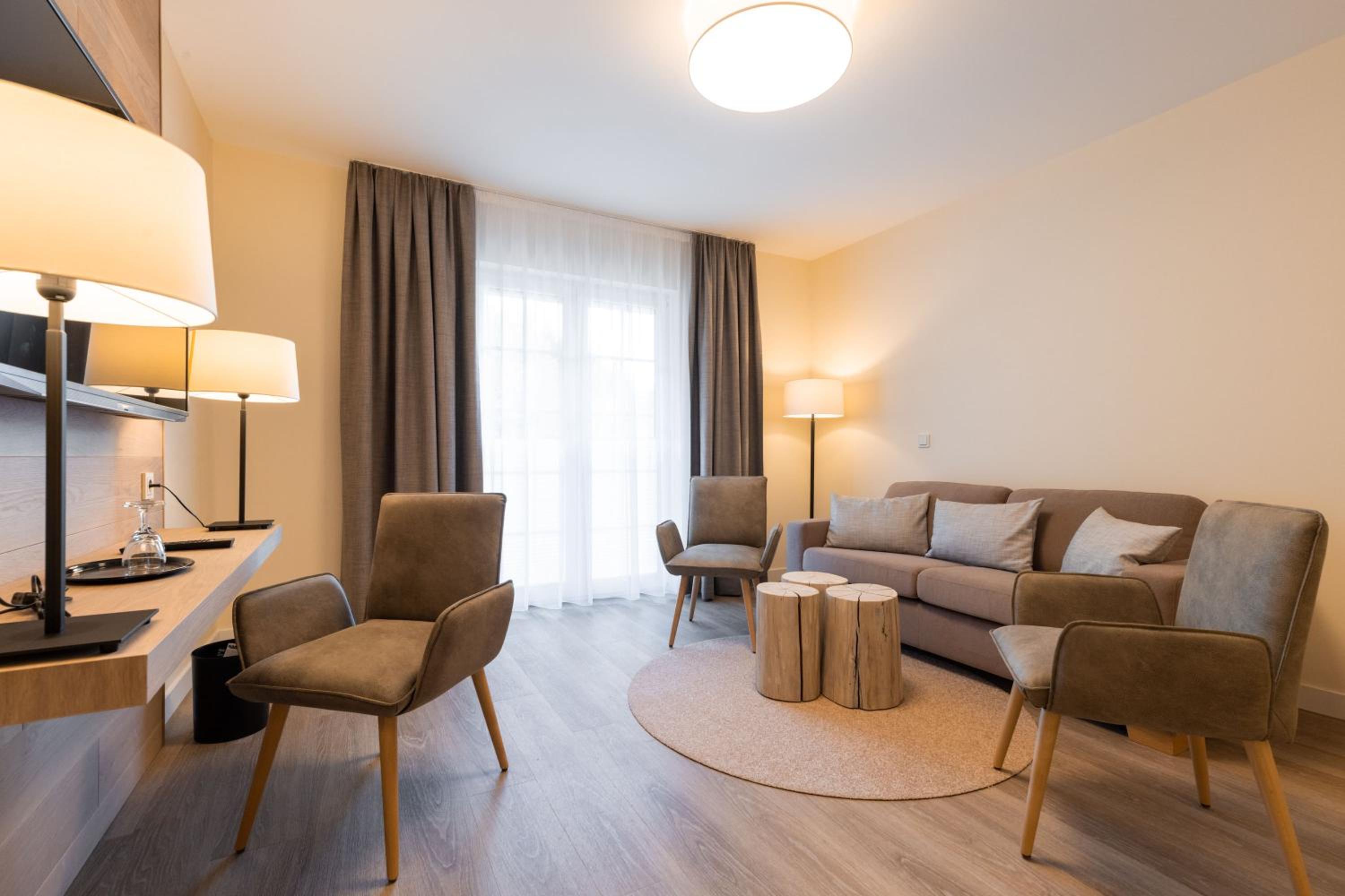 Suite (Annex) photo 1